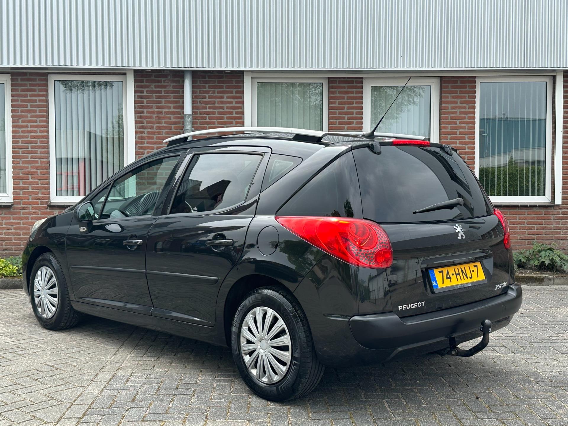 peugeot-207-image4.jpg
