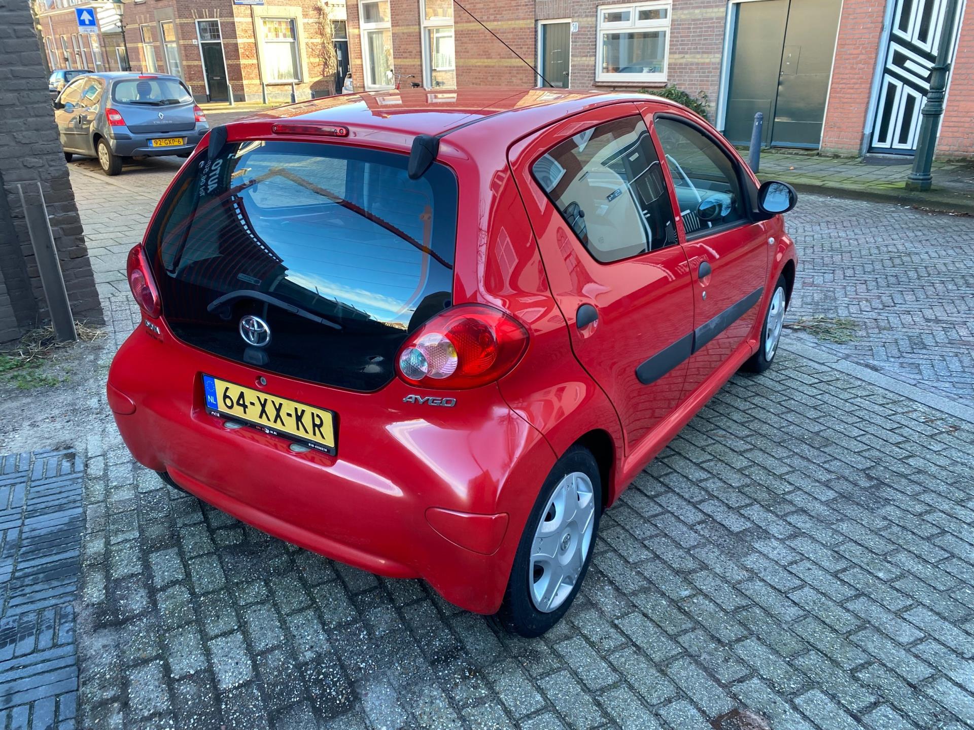 toyota-aygo-image7.jpg