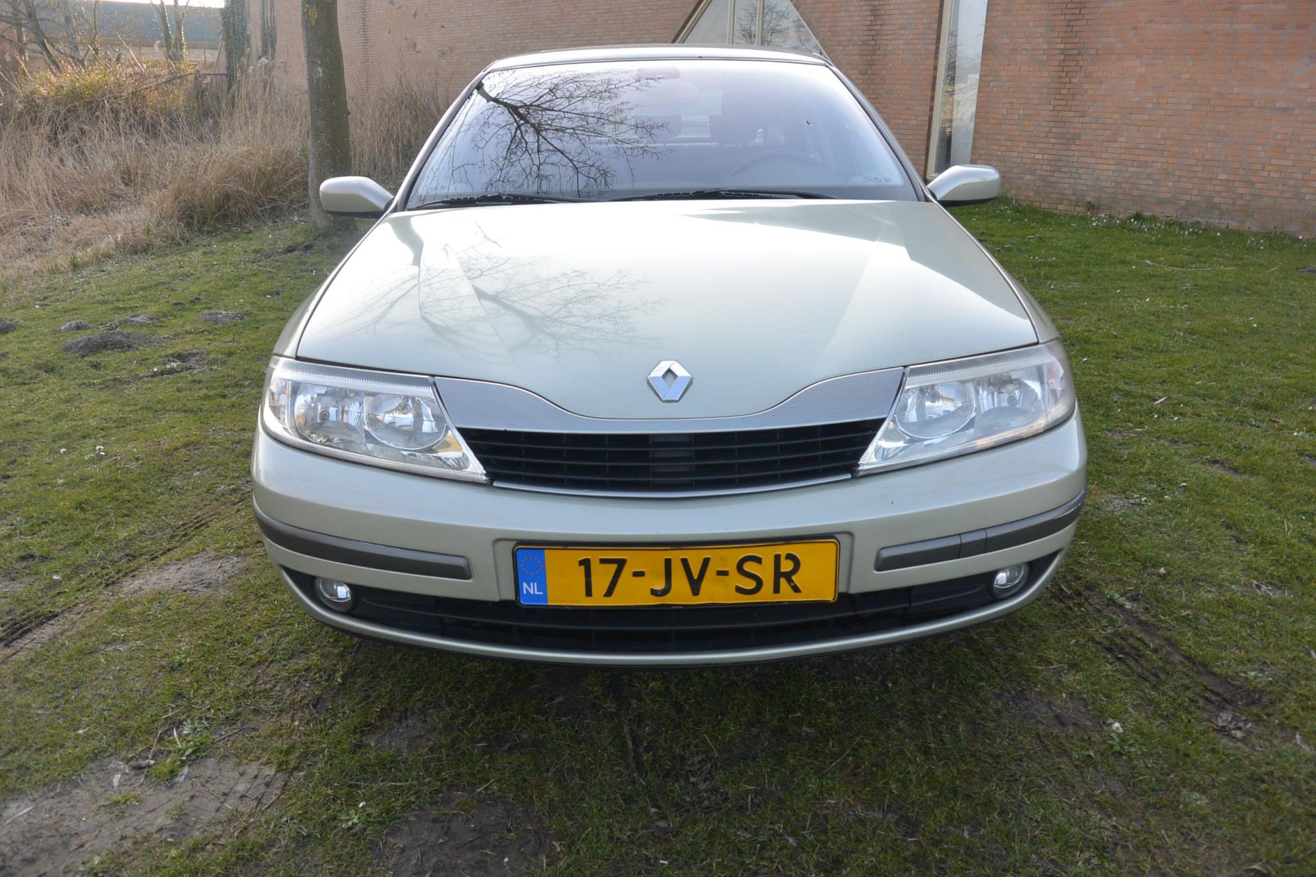 renault-laguna-image5.jpg