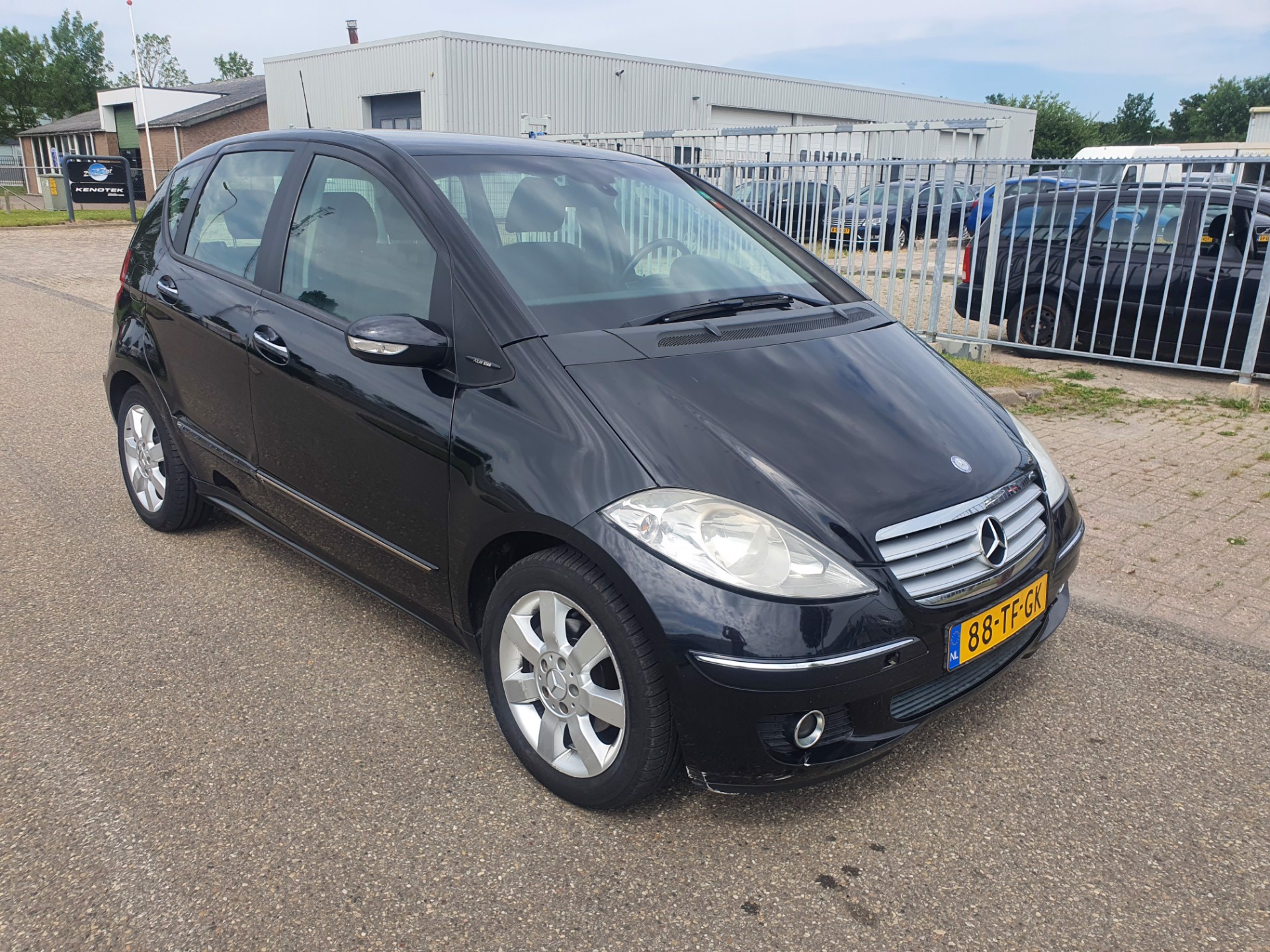 mercedes-benz-a-klasse-image2.jpg