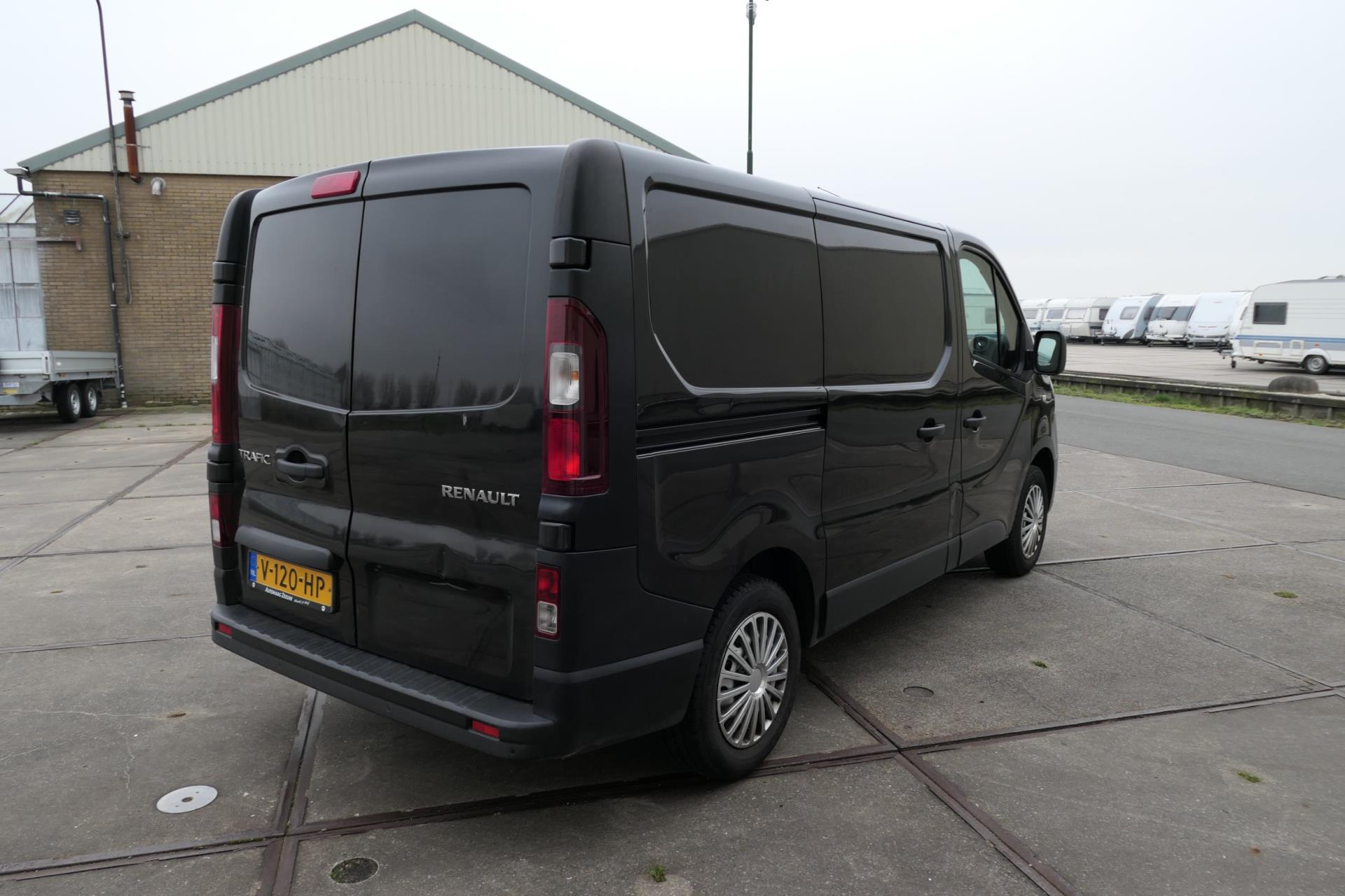 renault-trafic-image3.jpg