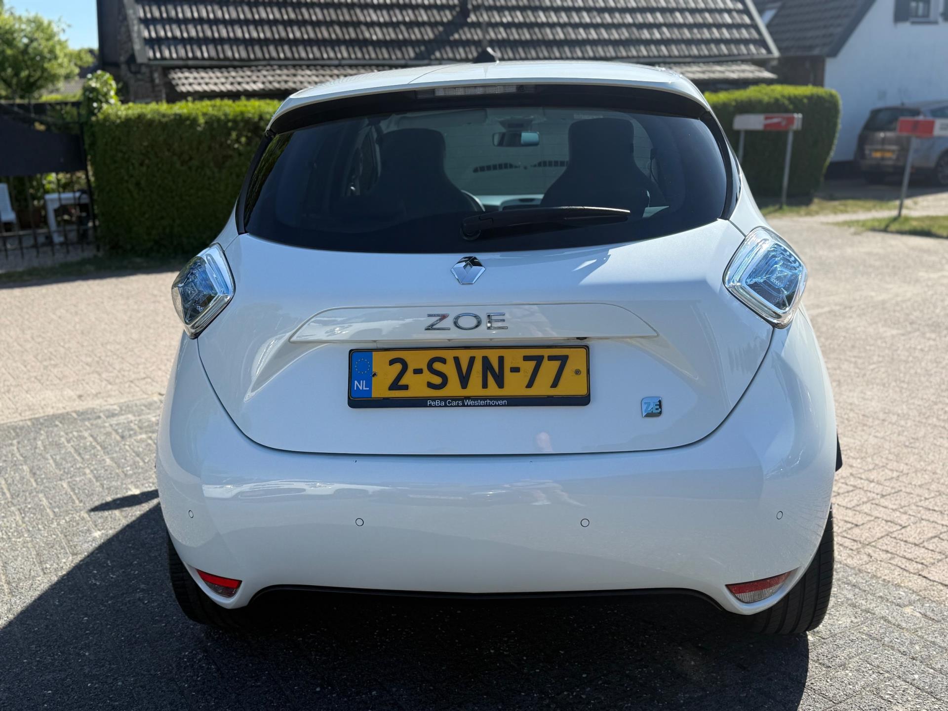 renault-zoe-image4.jpg