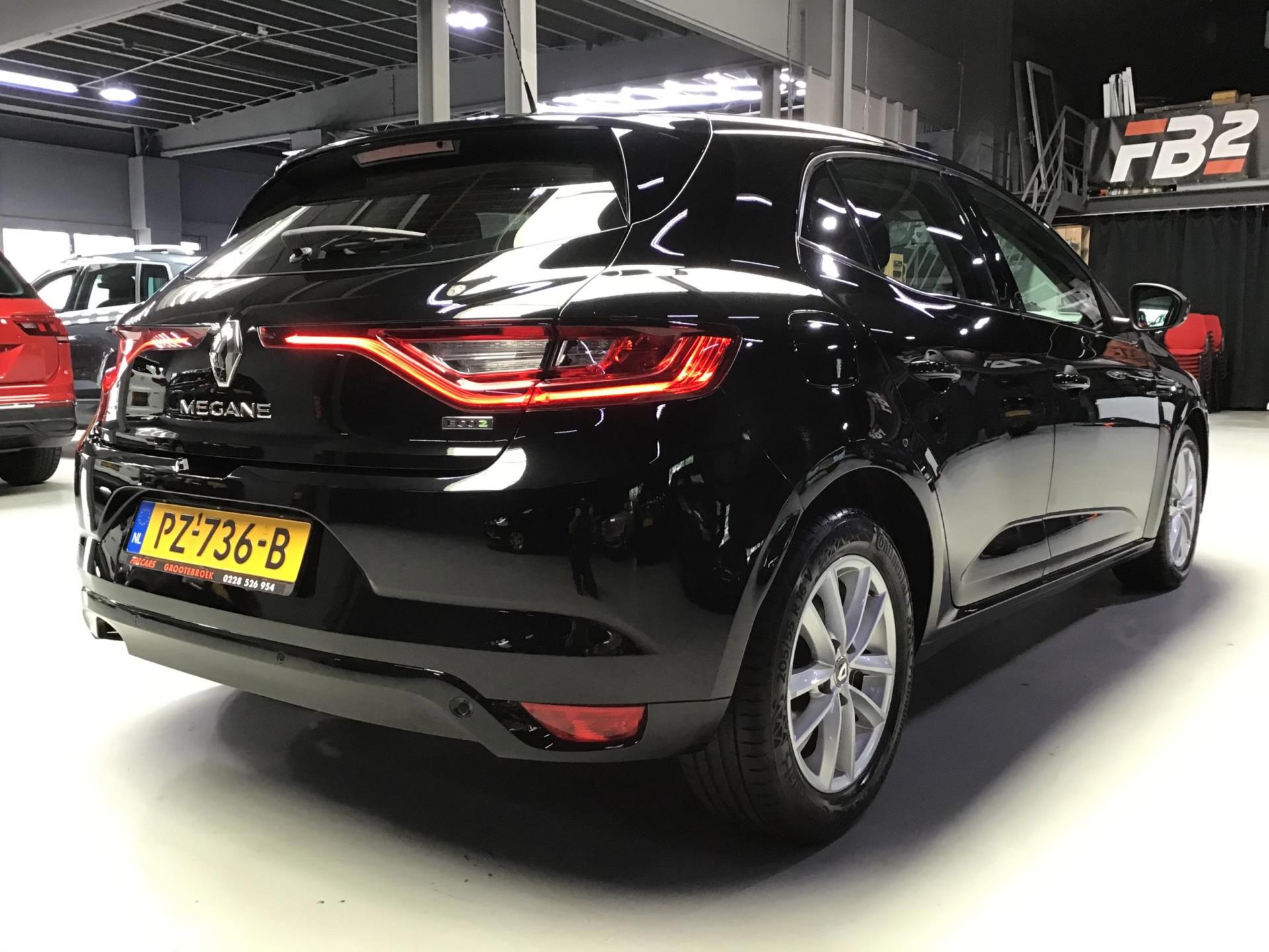 renault-megane-image6.jpg