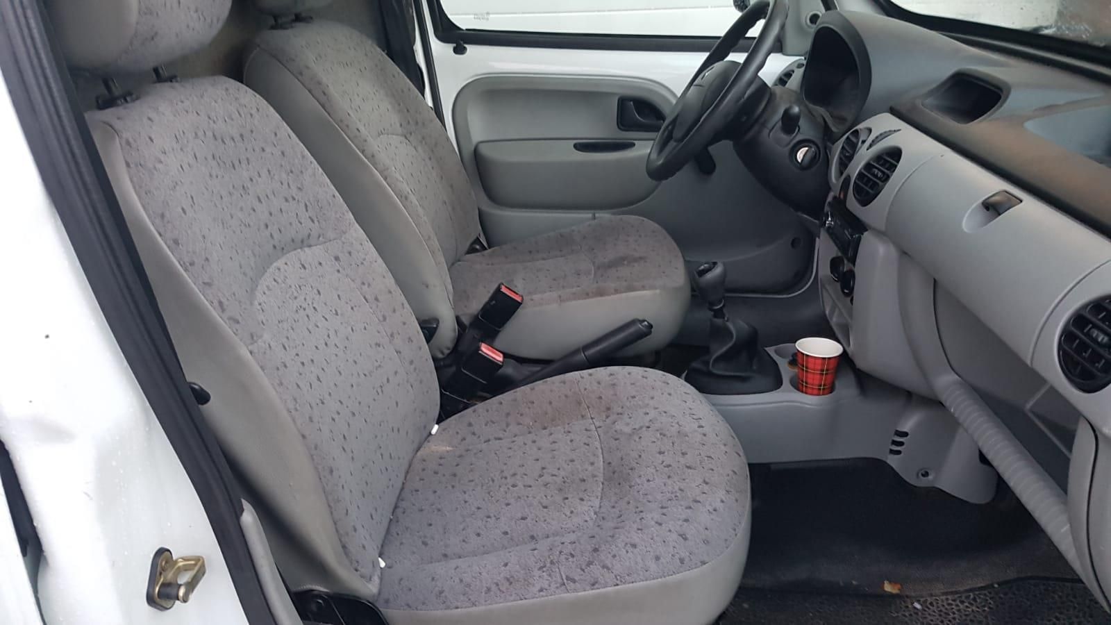 renault-kangoo-image10.jpg
