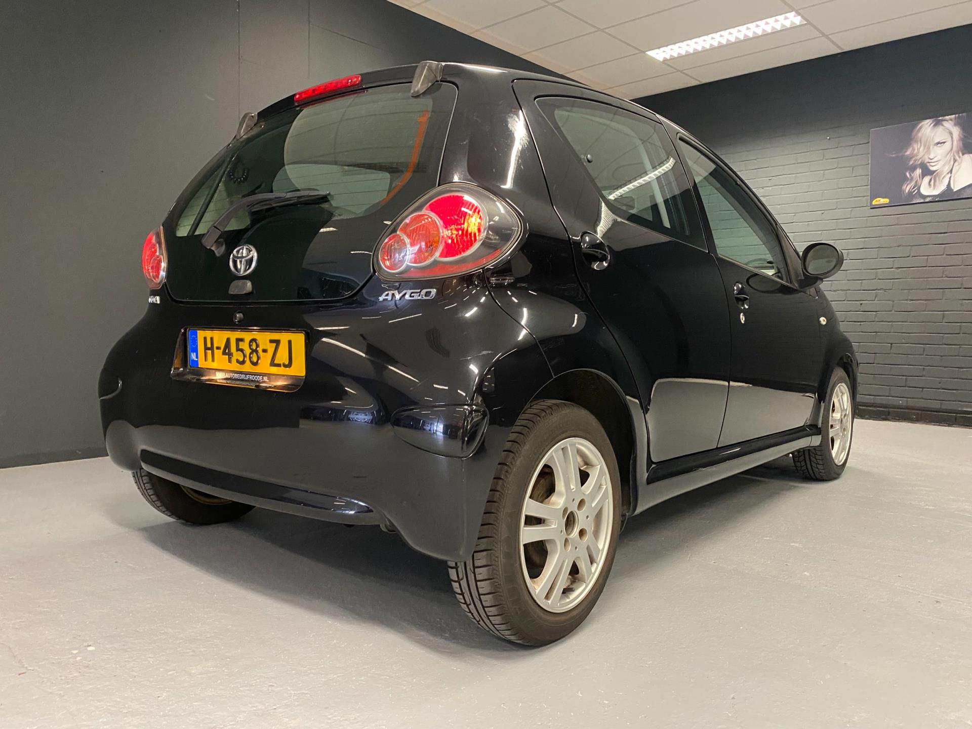 toyota-aygo-image2.jpg