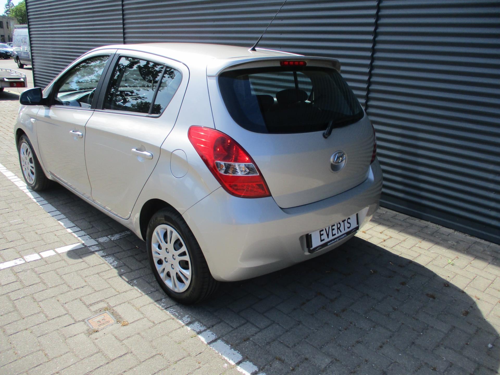 hyundai-i20-image10.jpg