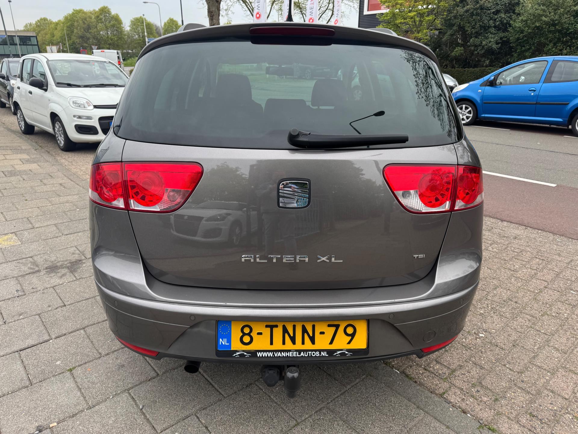 seat-altea-xl-image4.jpg