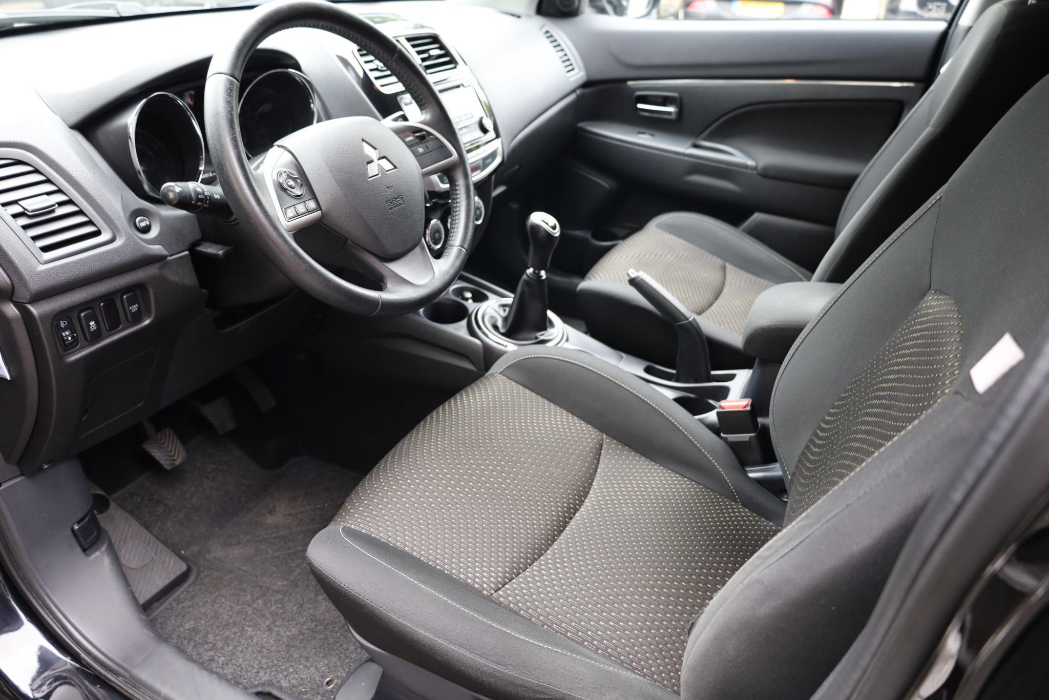 mitsubishi-asx-image6.jpg