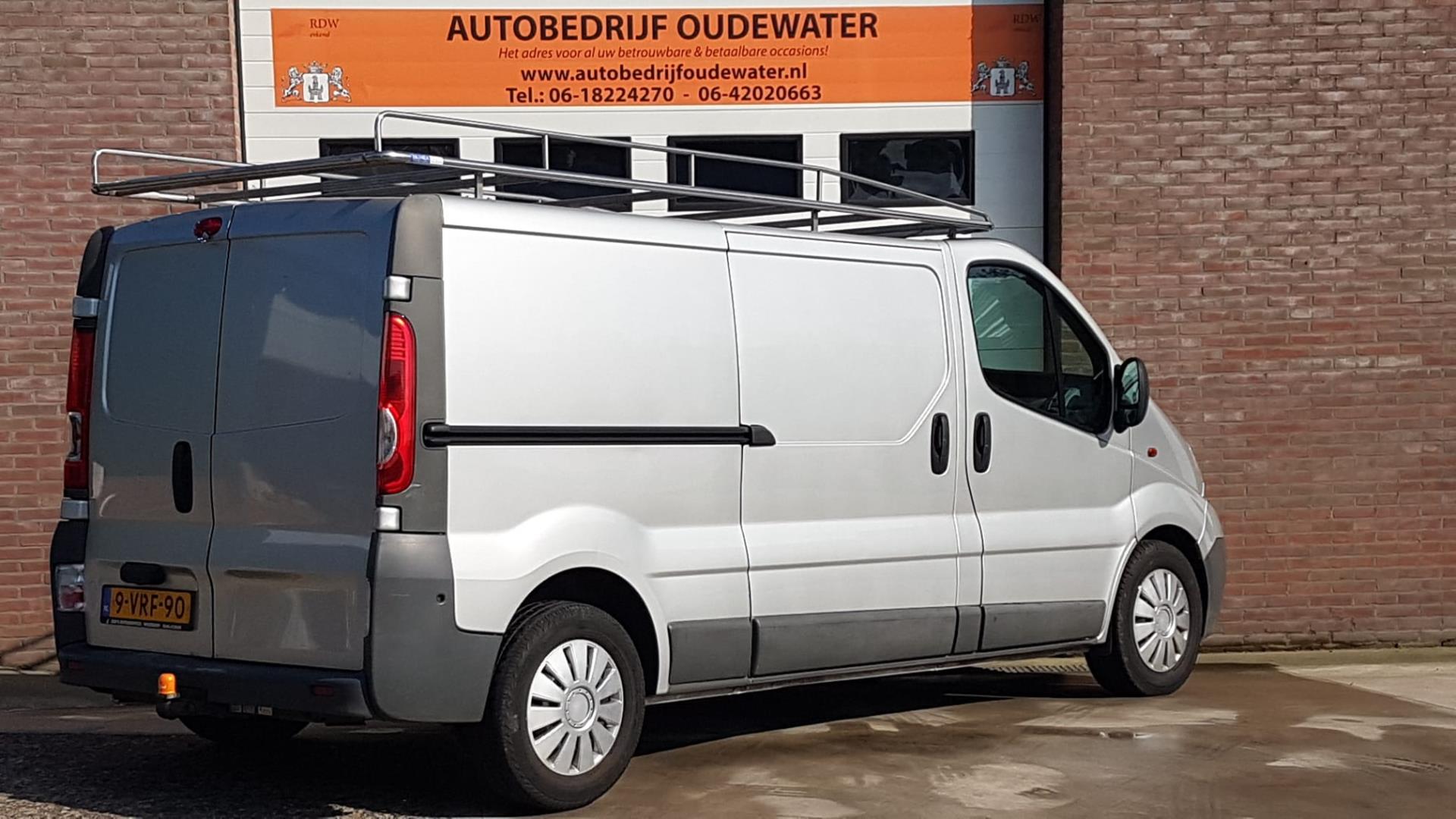opel-vivaro-image4.jpg