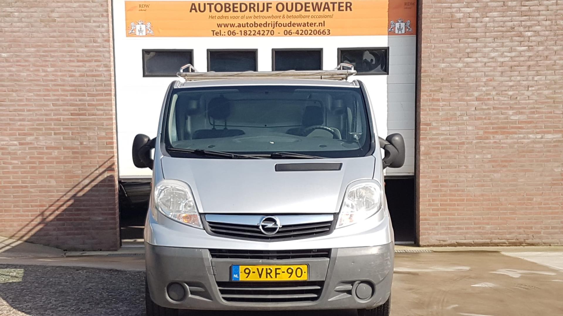 opel-vivaro-image5.jpg