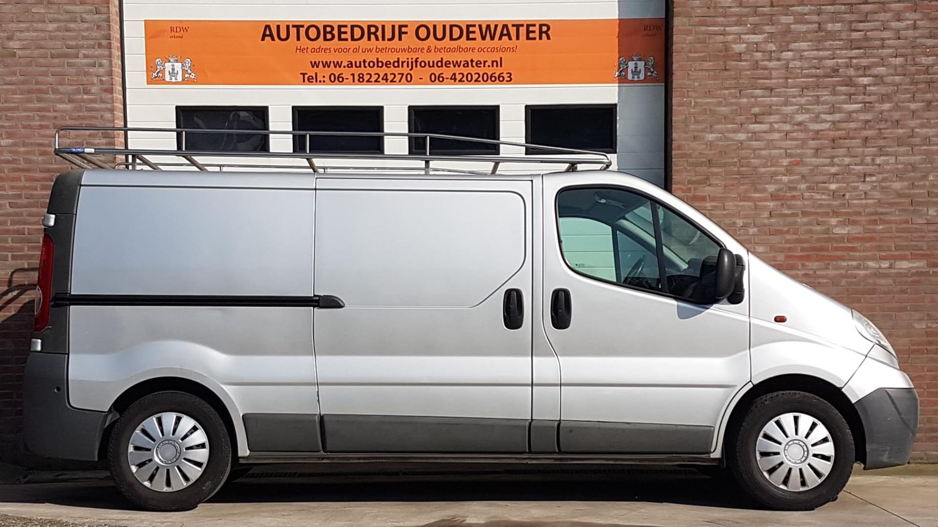 opel-vivaro-image9.jpg