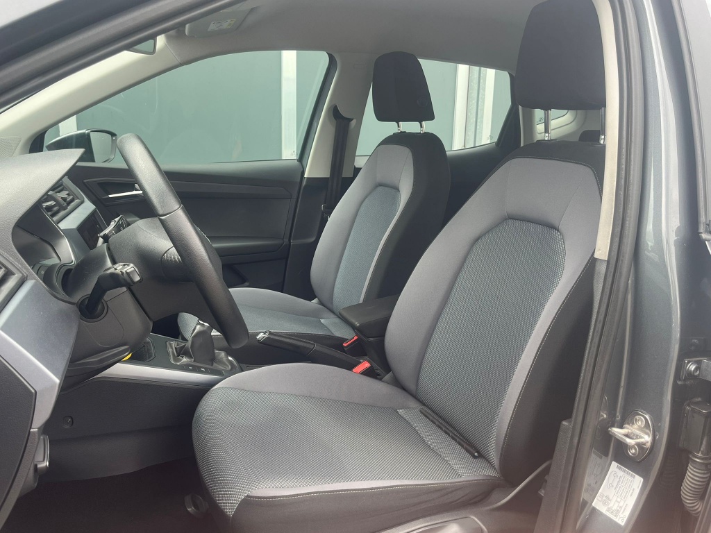 seat-arona-image5.jpg