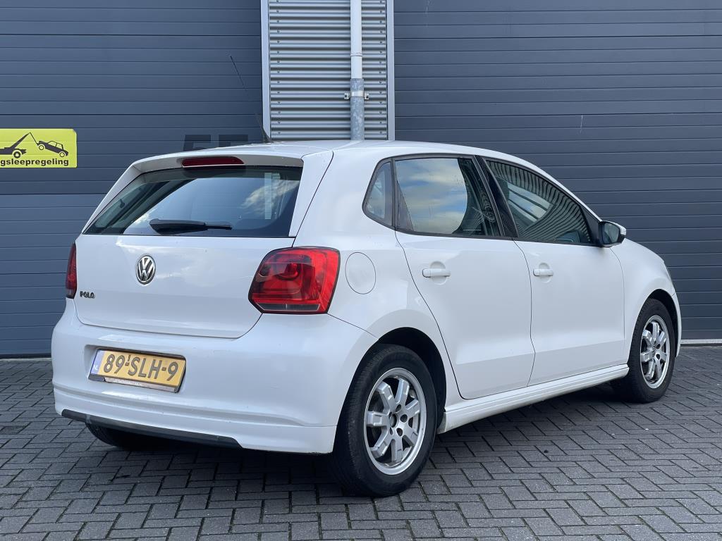 volkswagen-polo-image6.jpg