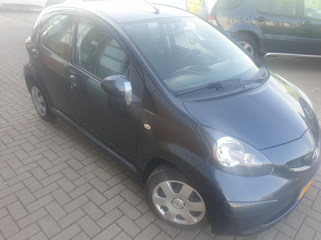 toyota-aygo-image2.jpg