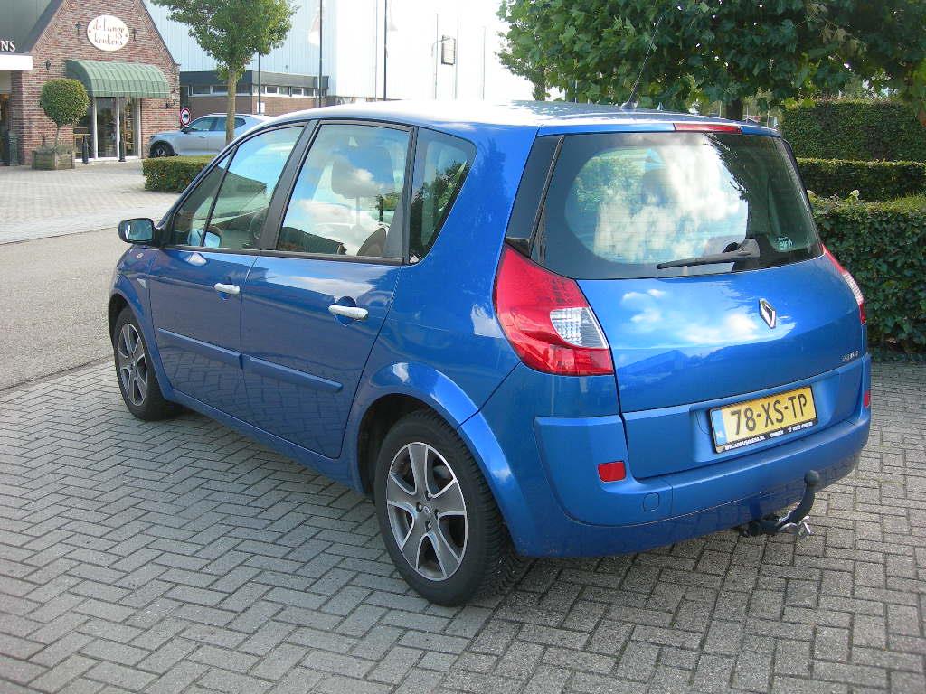 renault-scenic-image4.jpg