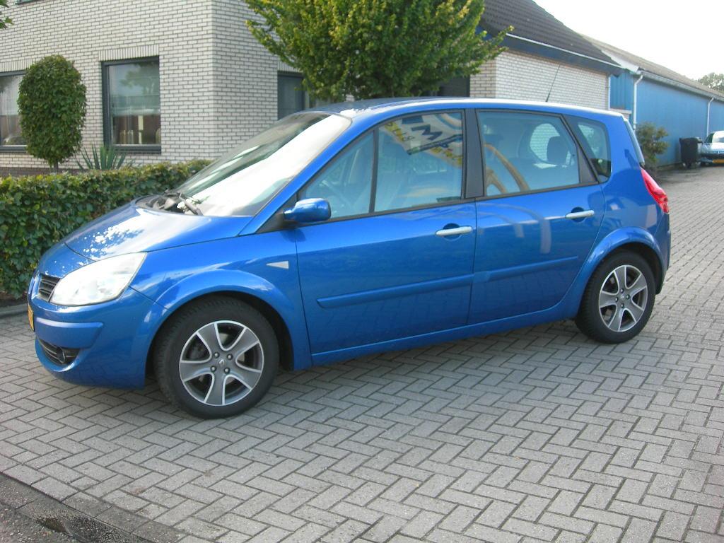 renault-scenic-image5.jpg