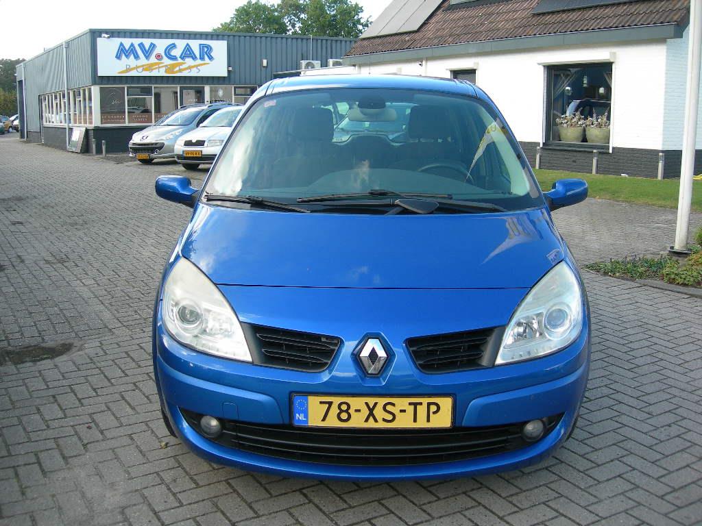 renault-scenic-image6.jpg
