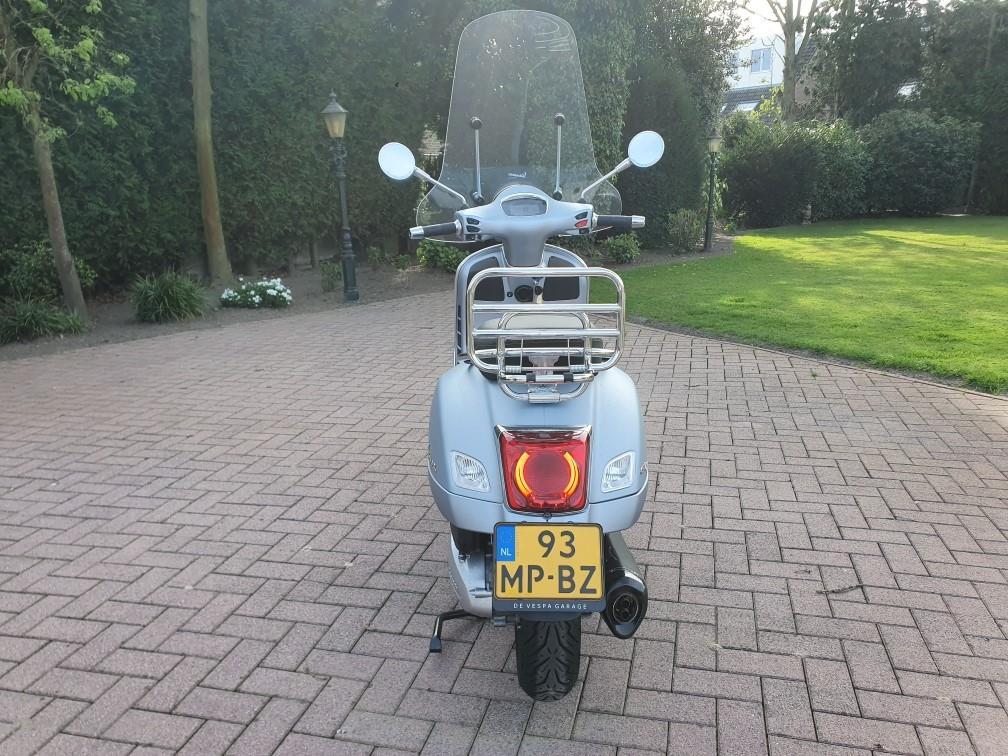 vespa--image10.jpg