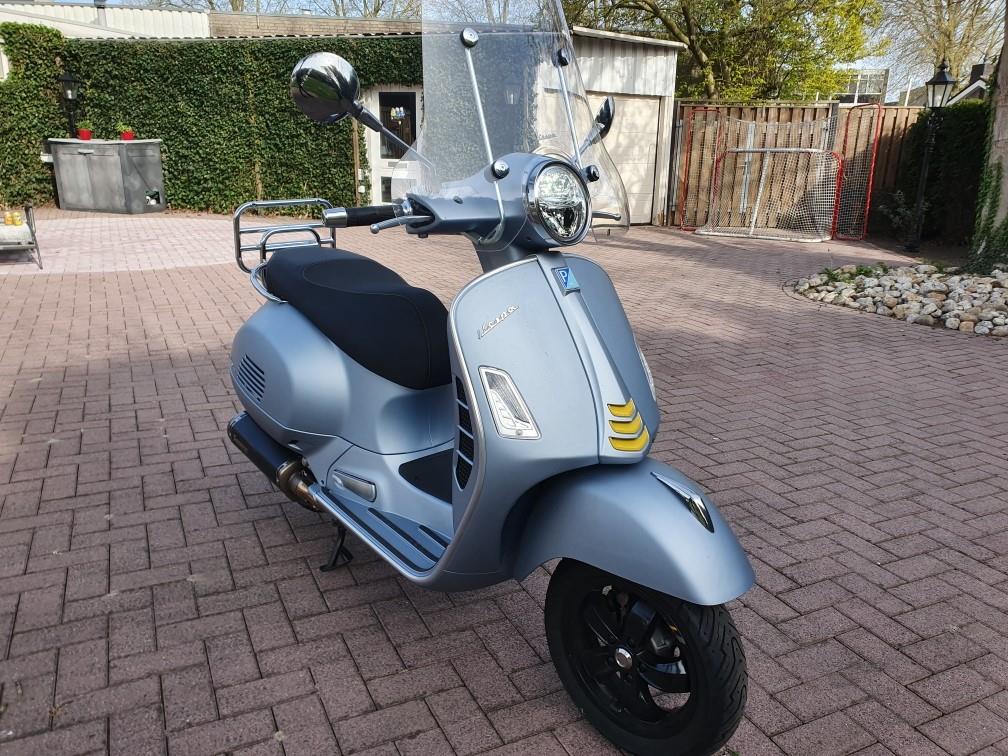 vespa--image8.jpg