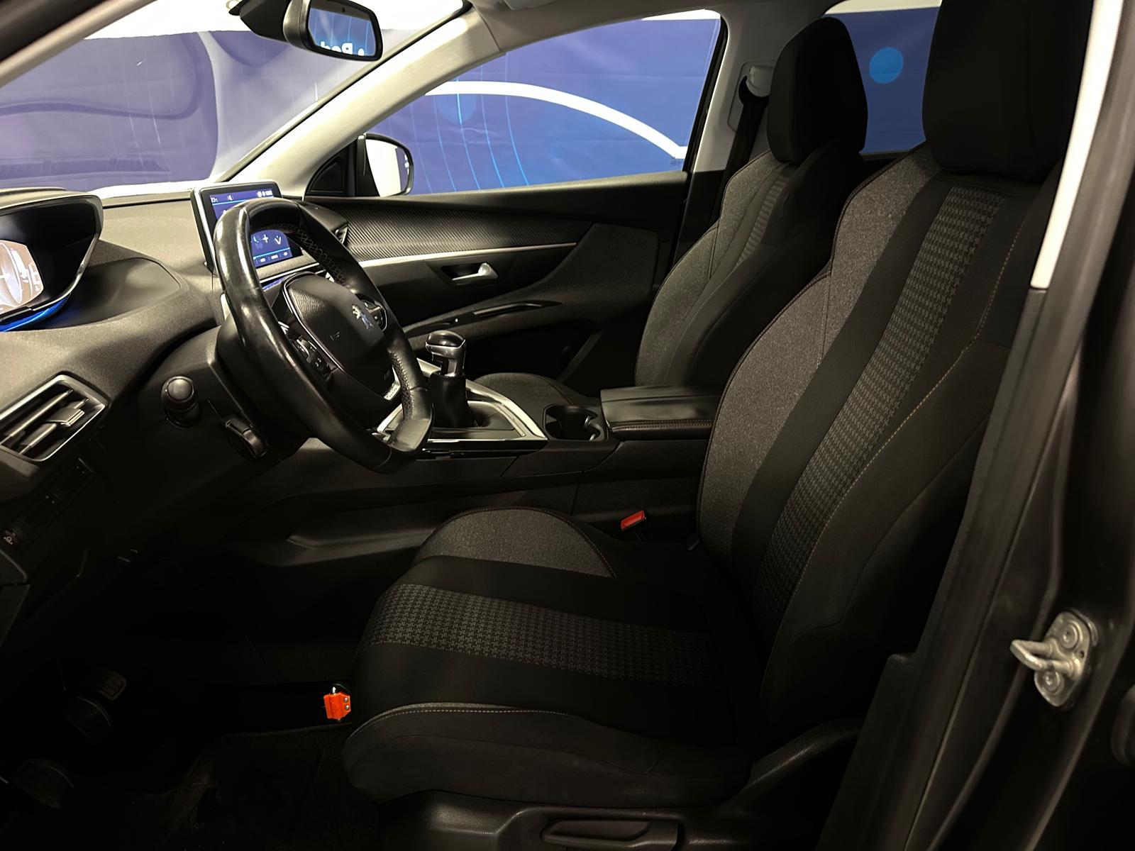 peugeot-5008-image10.jpg