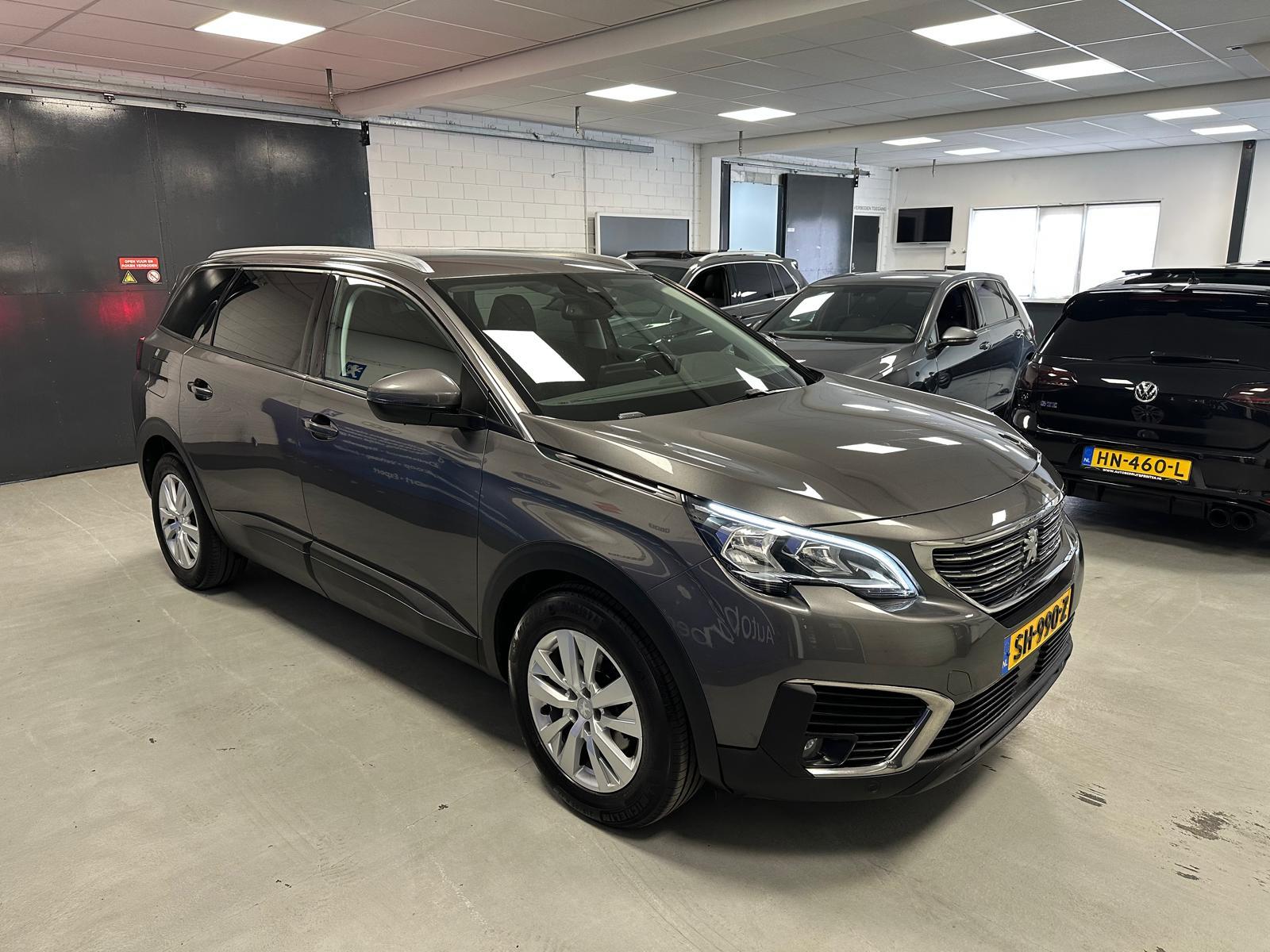 peugeot-5008-image4.jpg