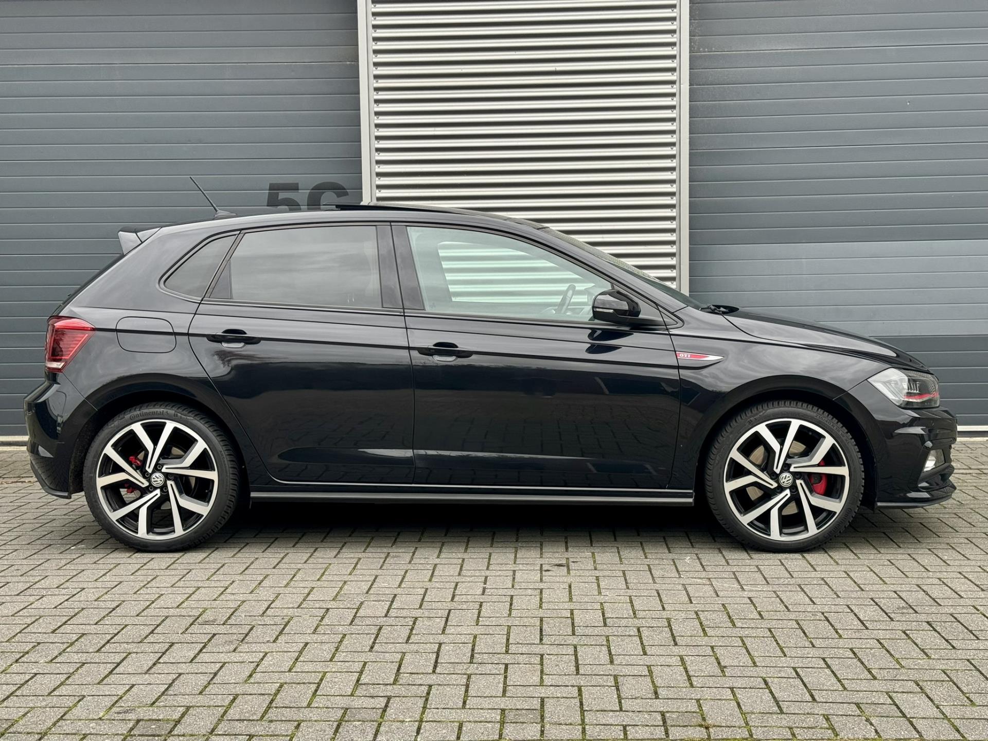 volkswagen-polo-image5.jpg