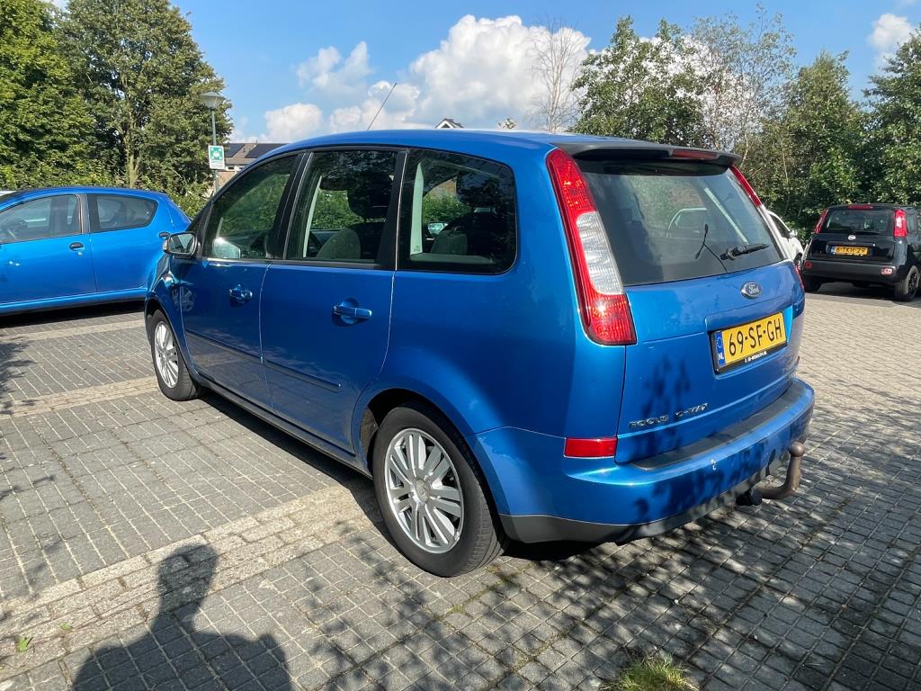 ford-focus-c-max-image2.jpg