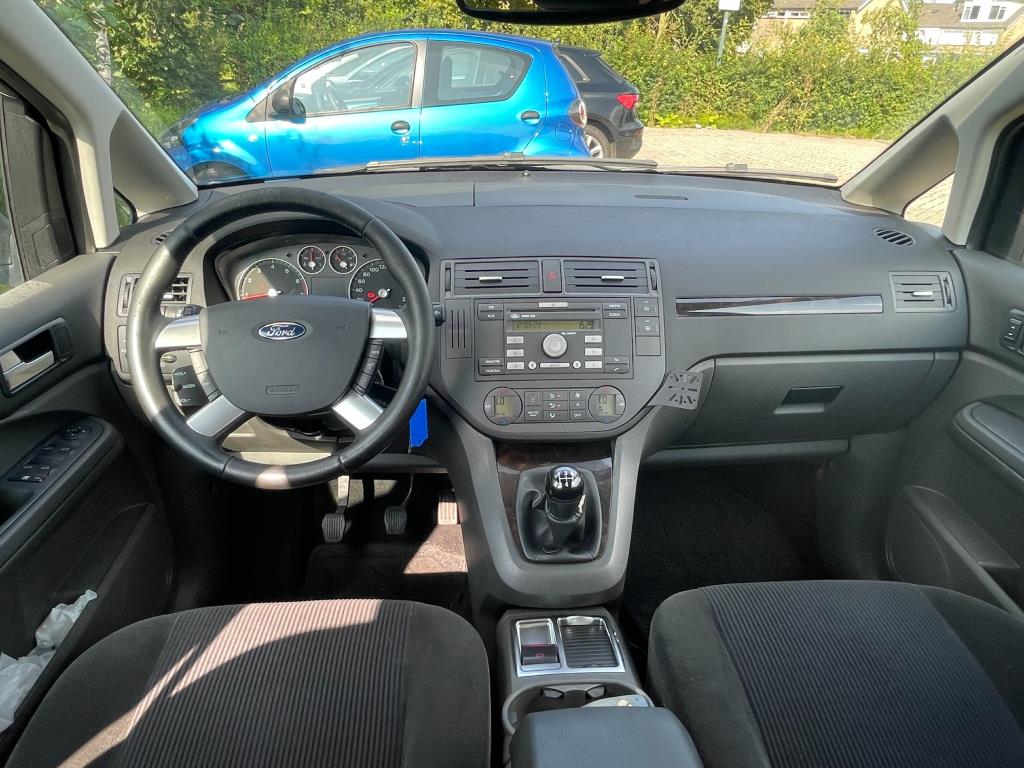 ford-focus-c-max-image7.jpg
