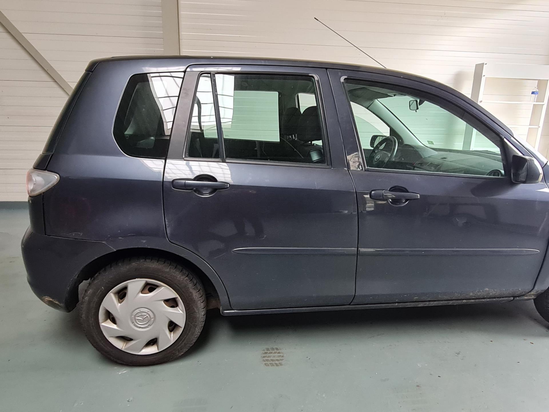 mazda-2-image4.jpg