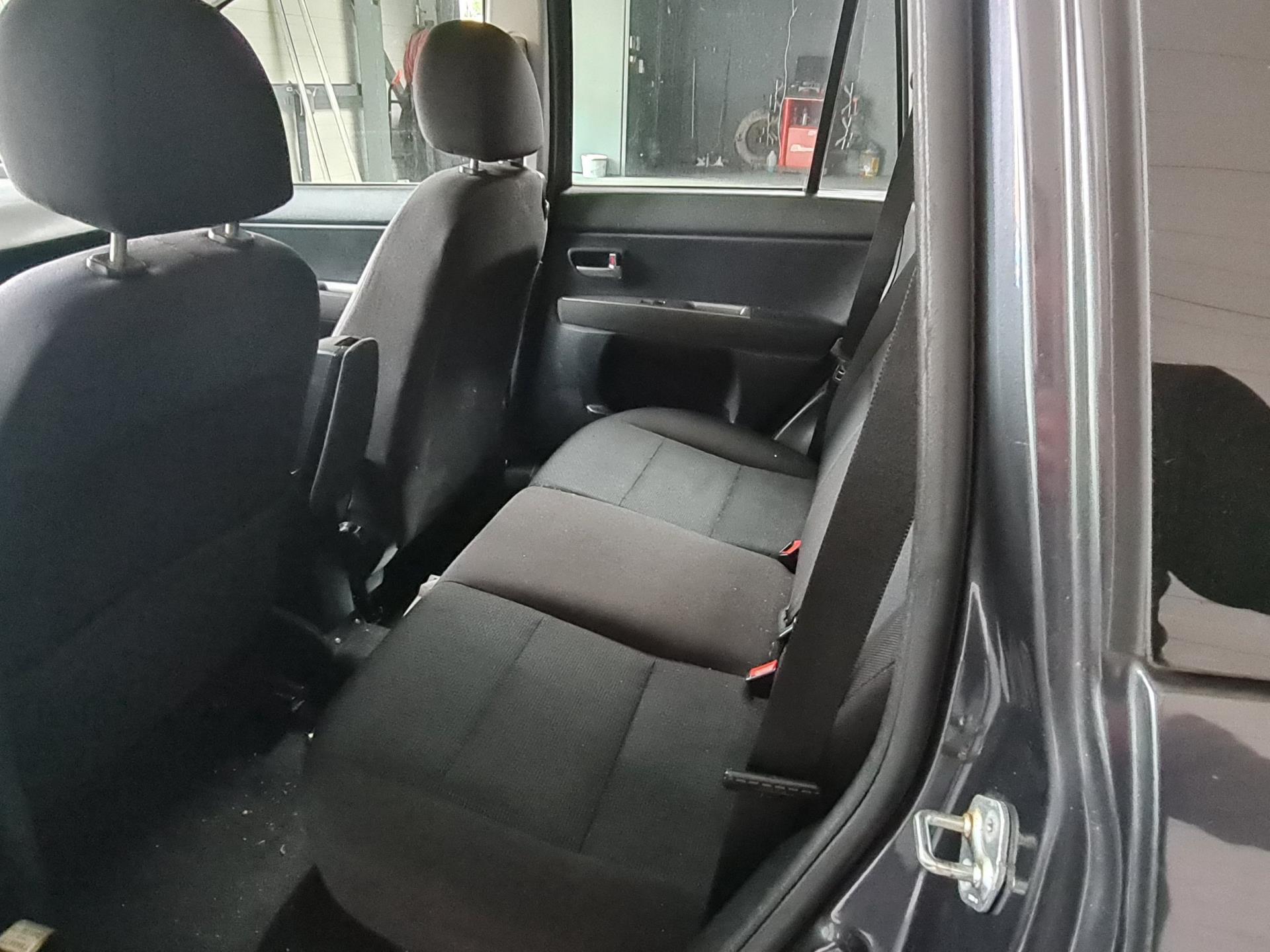mazda-2-image8.jpg