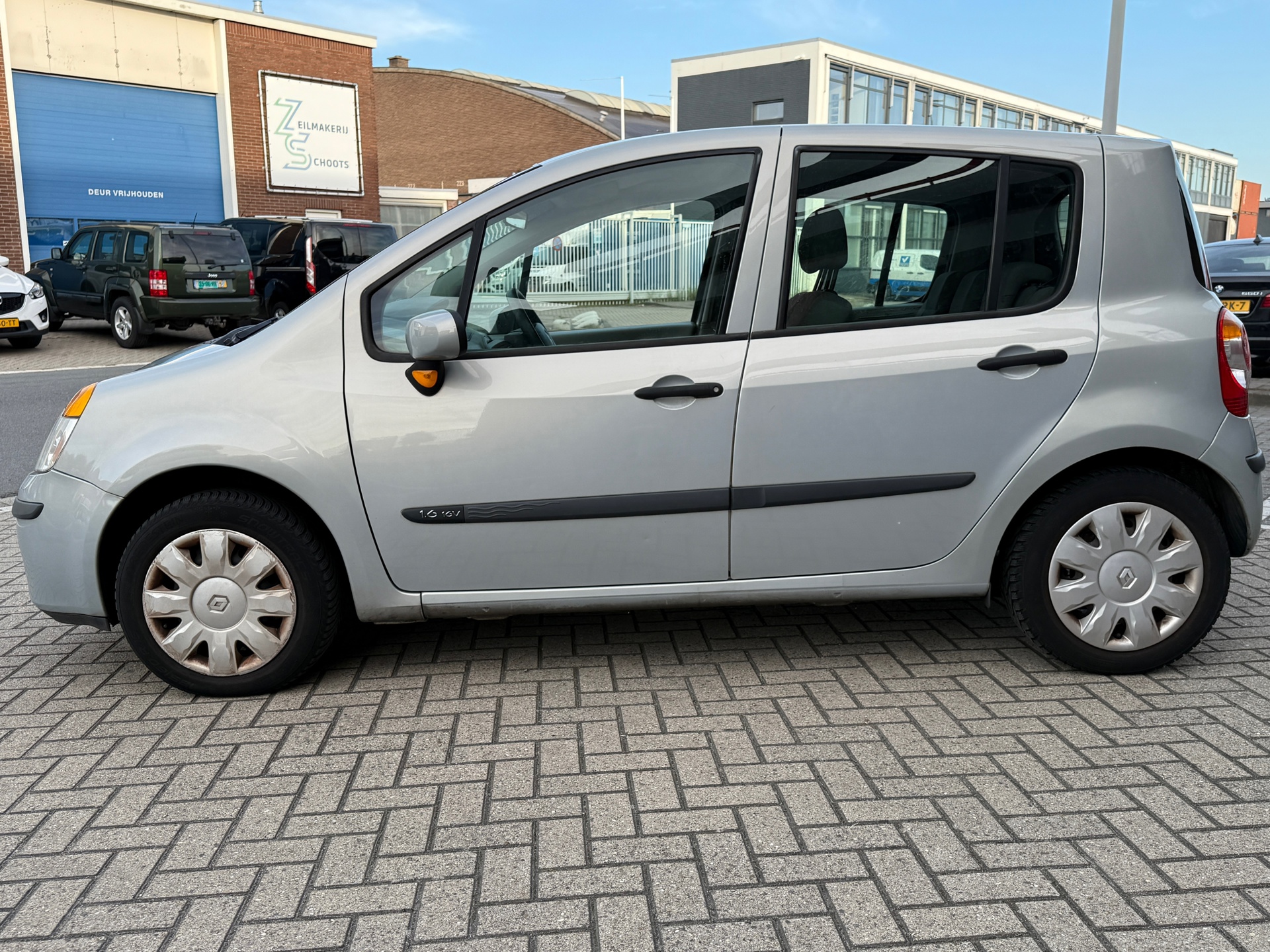 renault-modus-image4.jpg