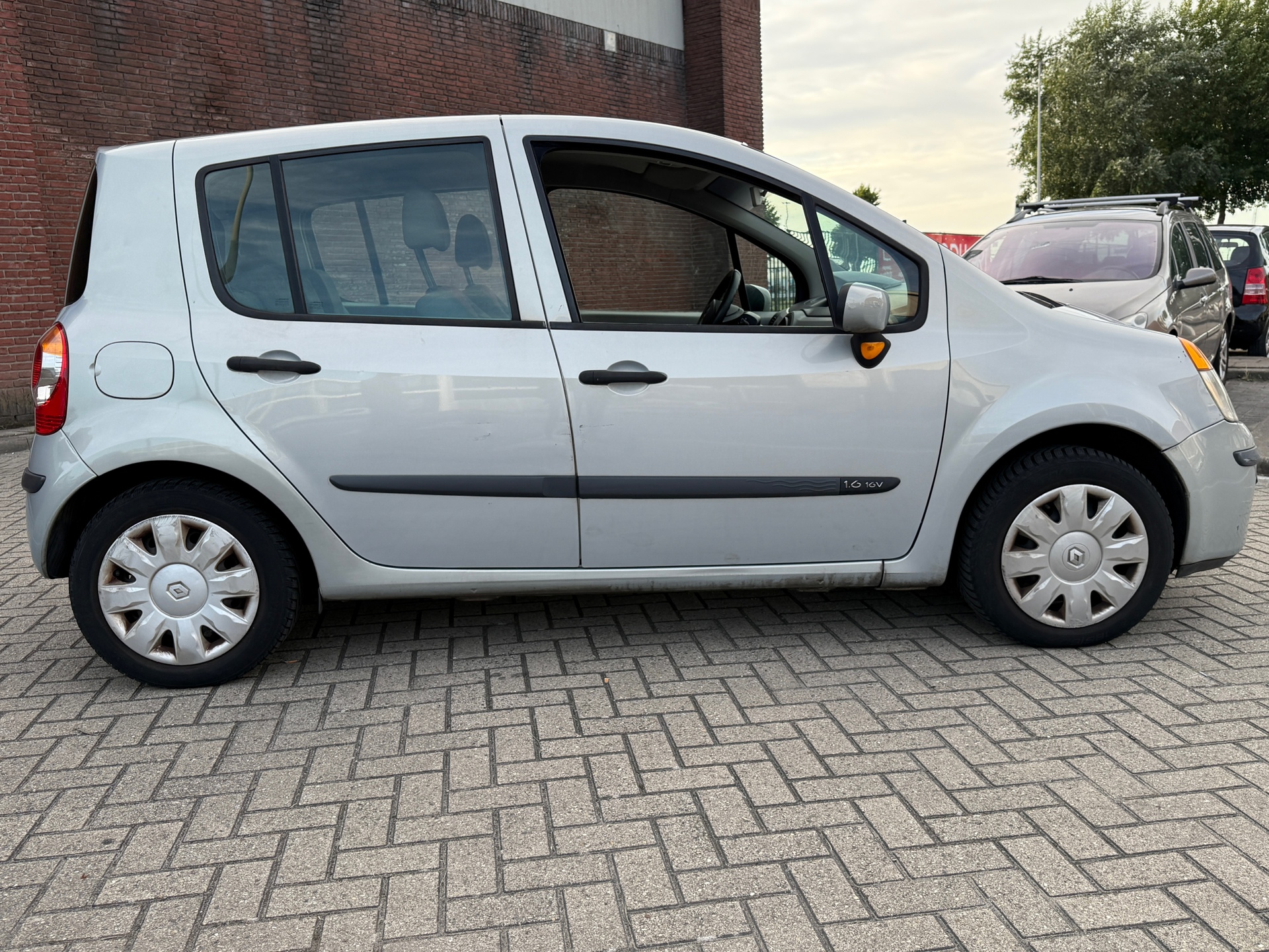 renault-modus-image8.jpg