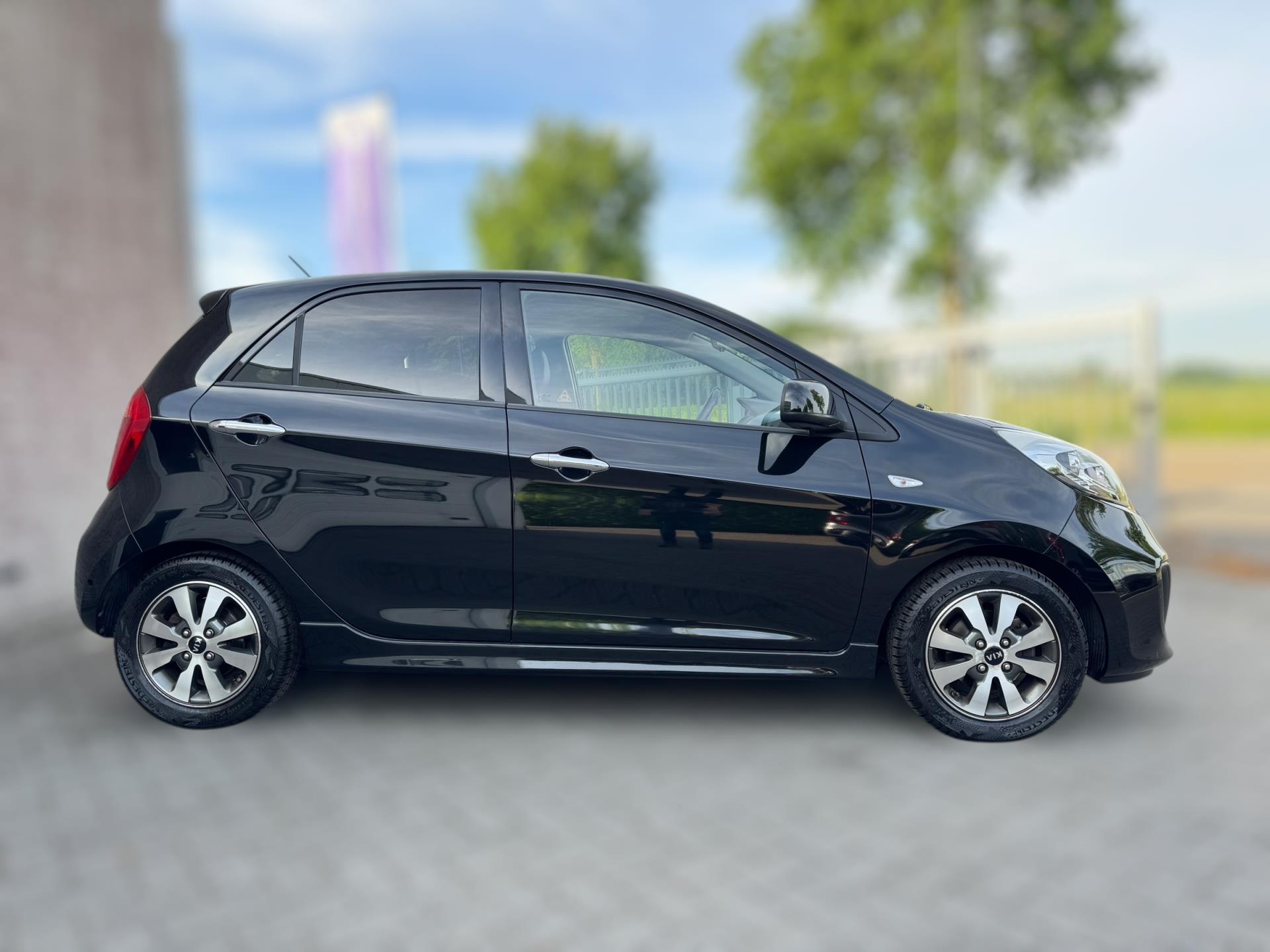 kia-picanto-image7.jpg