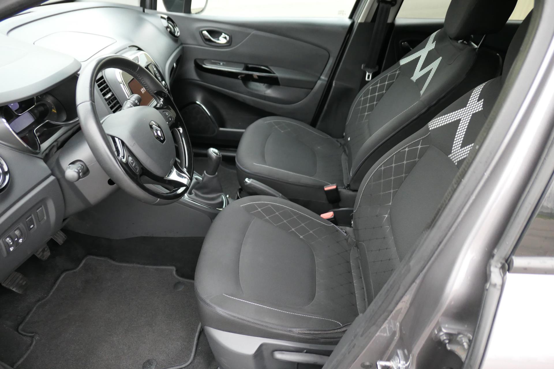 renault-captur-image10.jpg