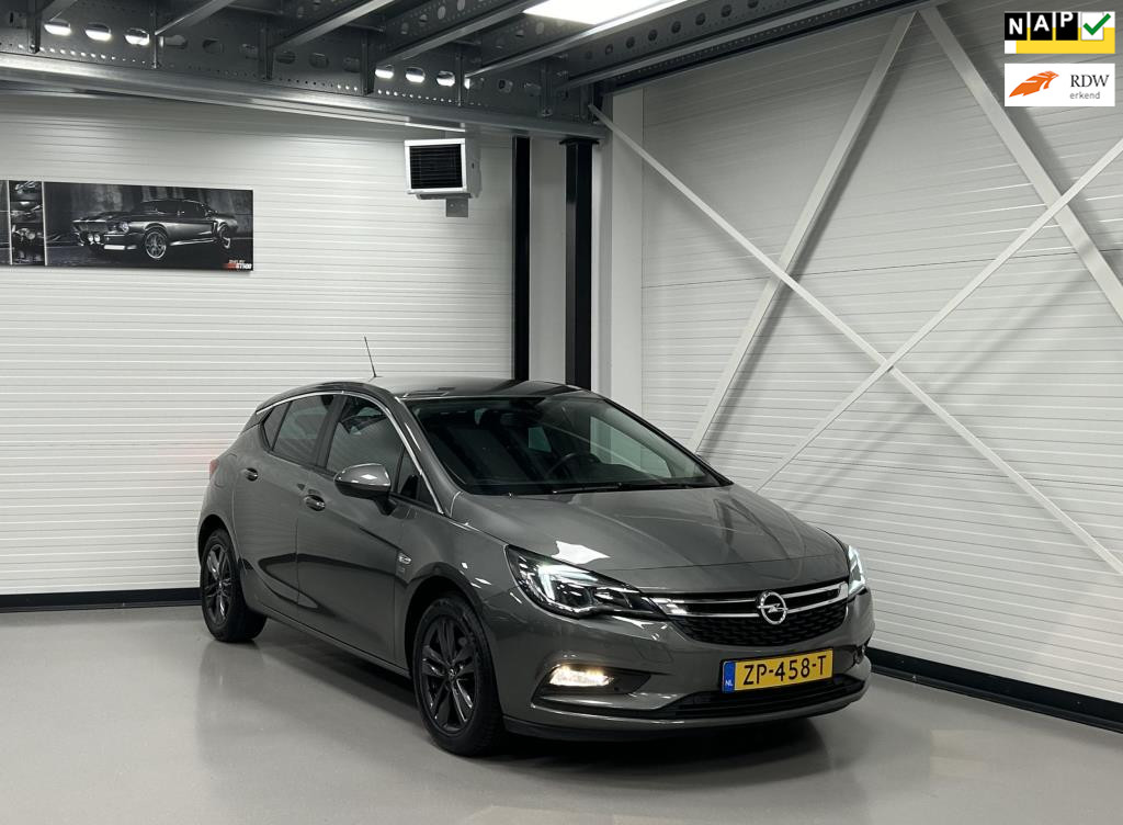 235439350/opel-astra-image1.jpg