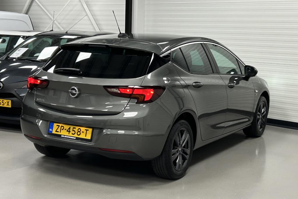 opel-astra-image9.jpg