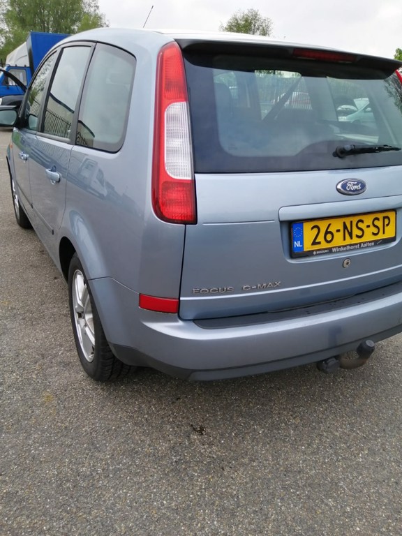 ford-focus-c-max-image5.jpg