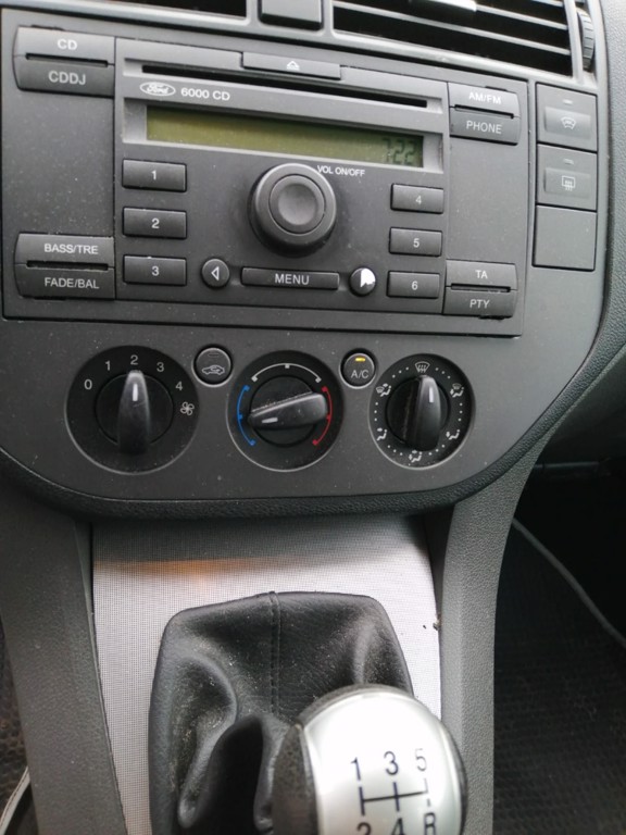 ford-focus-c-max-image8.jpg