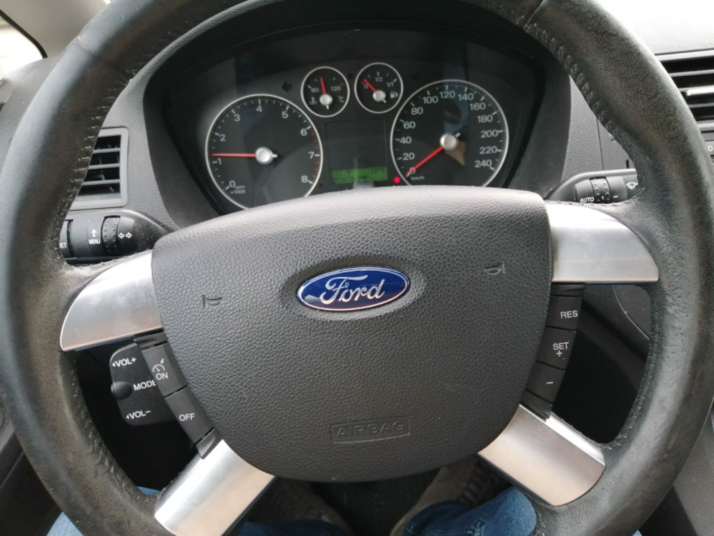 ford-focus-c-max-image9.jpg