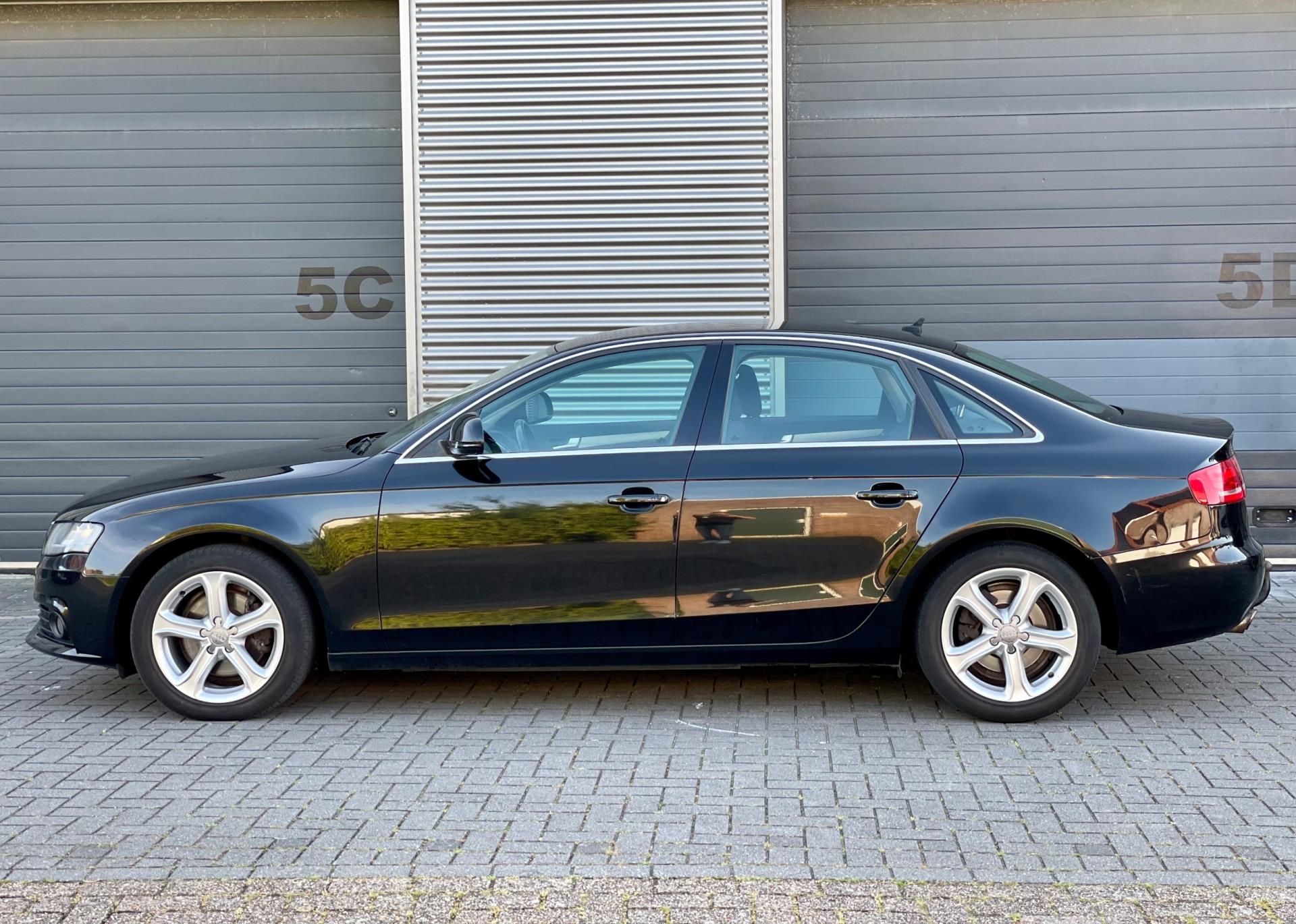 audi-a4-image2.jpg