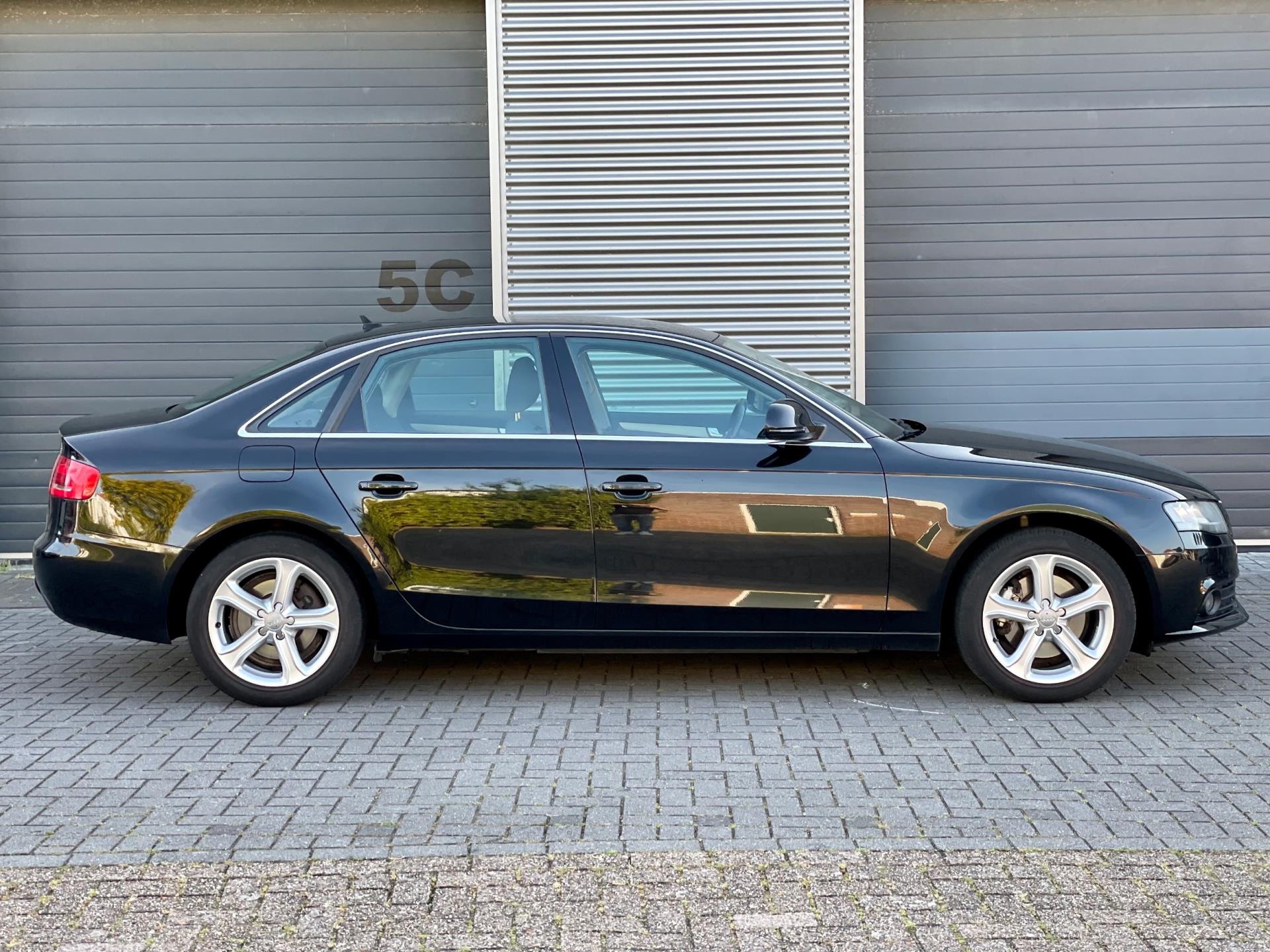 audi-a4-image4.jpg