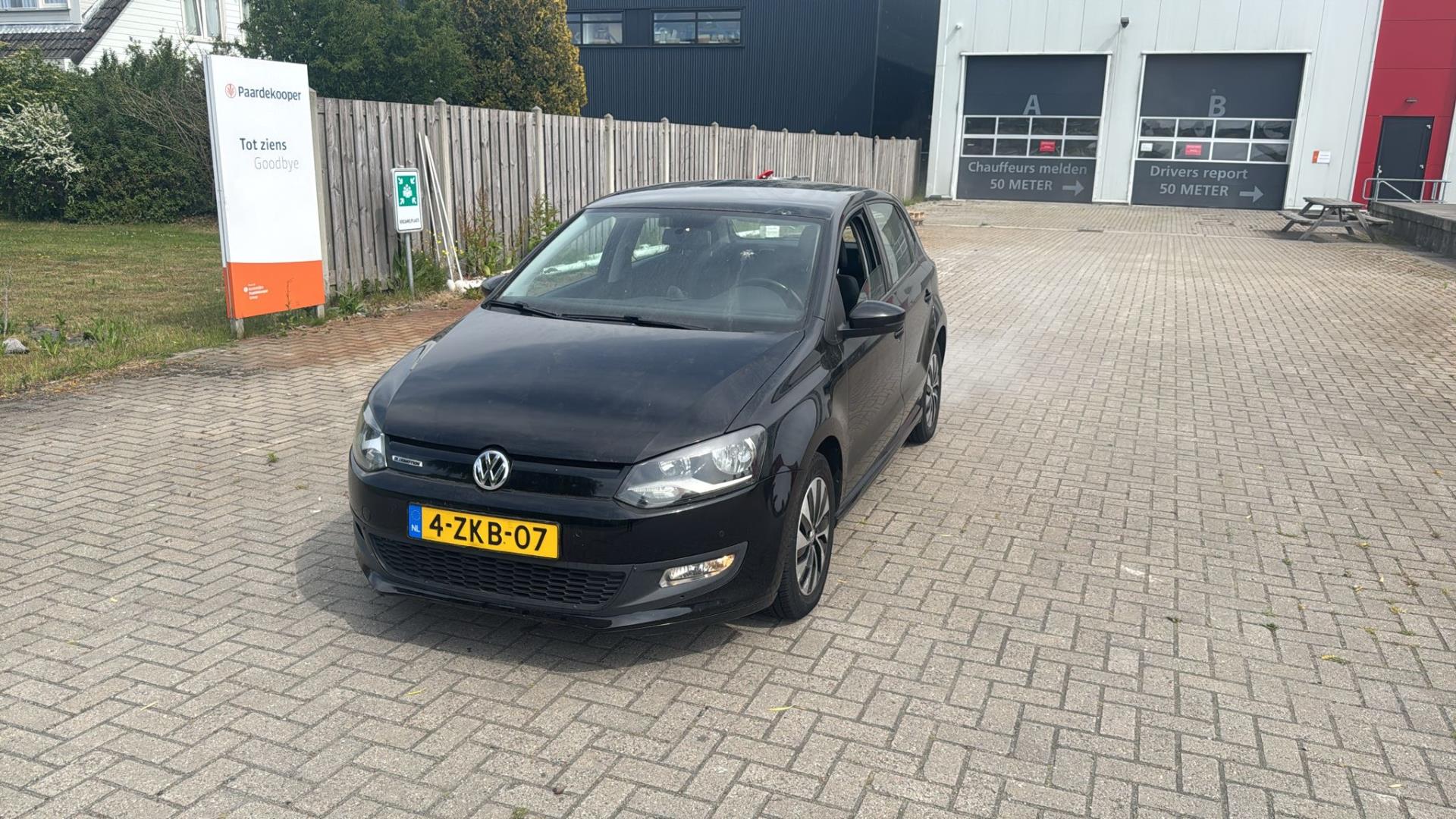 volkswagen-polo-image3.jpg