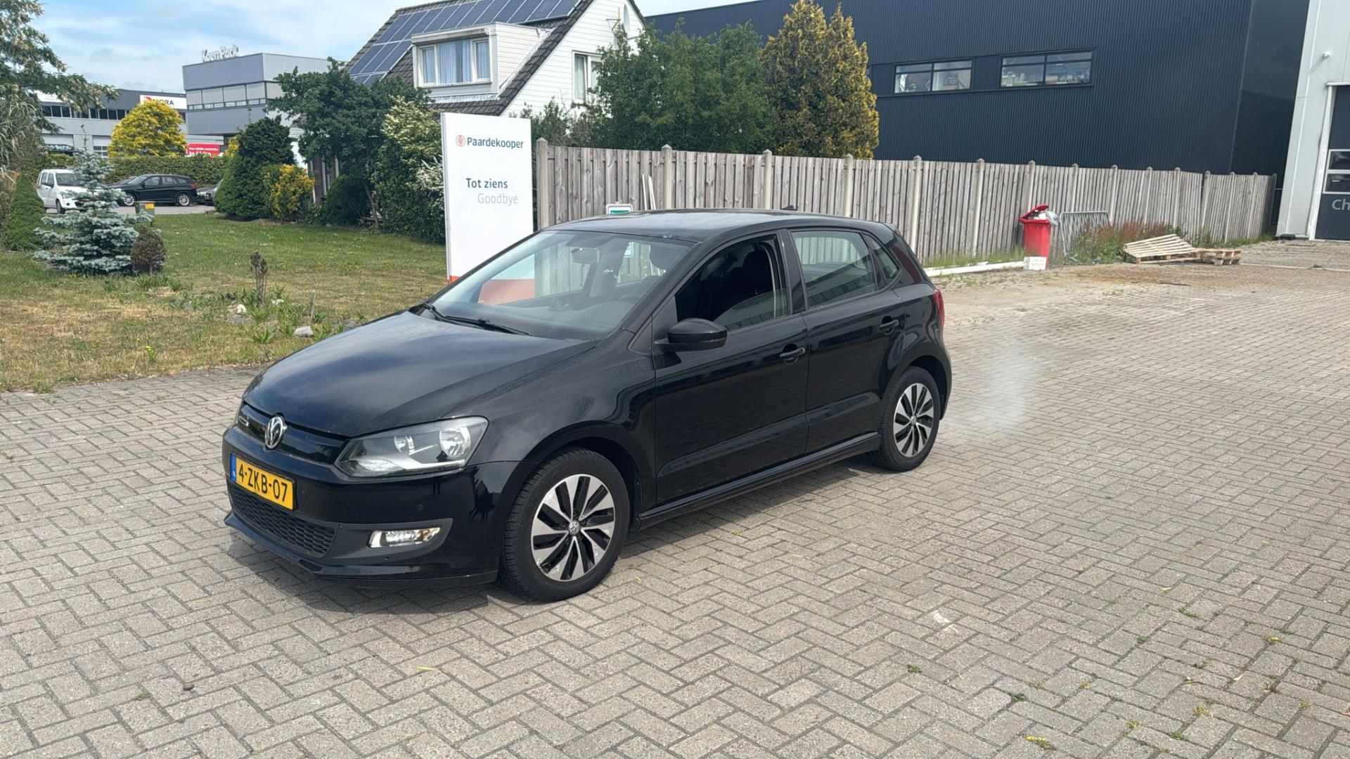 volkswagen-polo-image4.jpg
