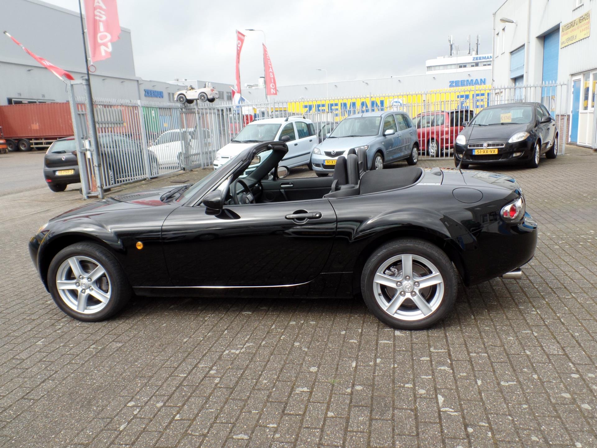 mazda-mx-5-image10.jpg