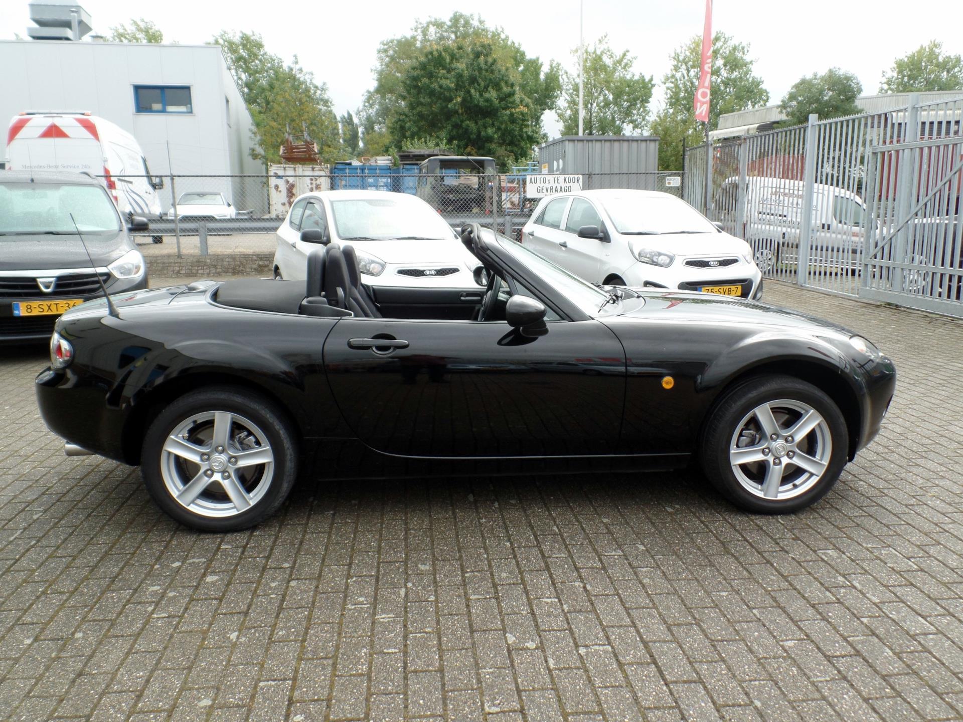 mazda-mx-5-image8.jpg