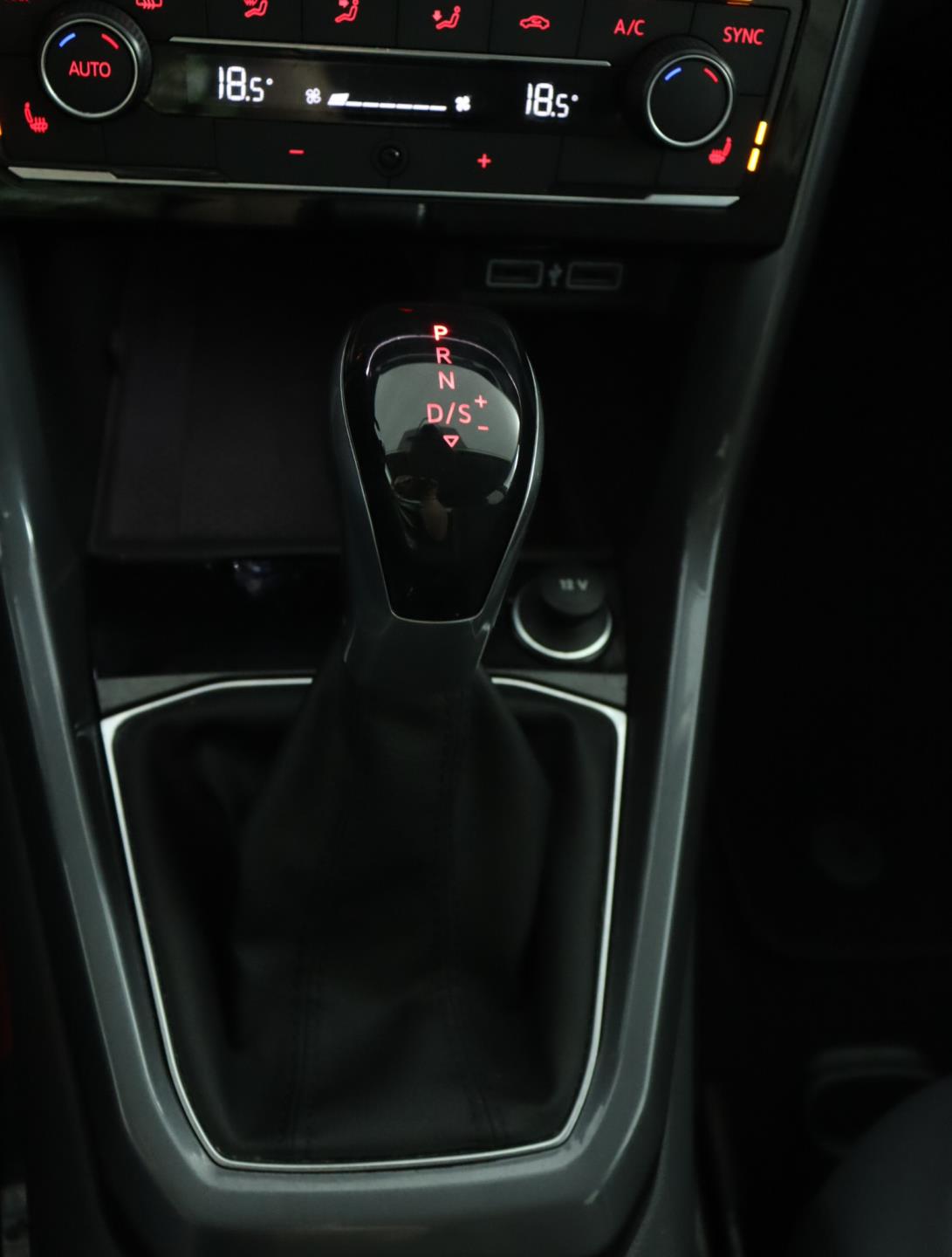 volkswagen-t-cross-image5.jpg