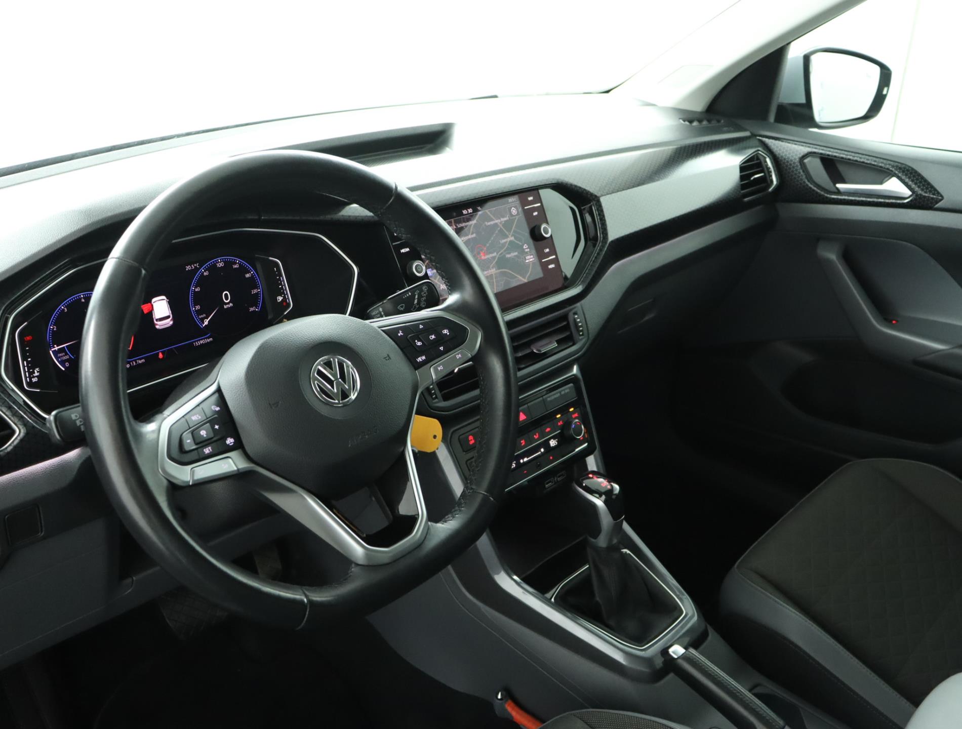 volkswagen-t-cross-image6.jpg