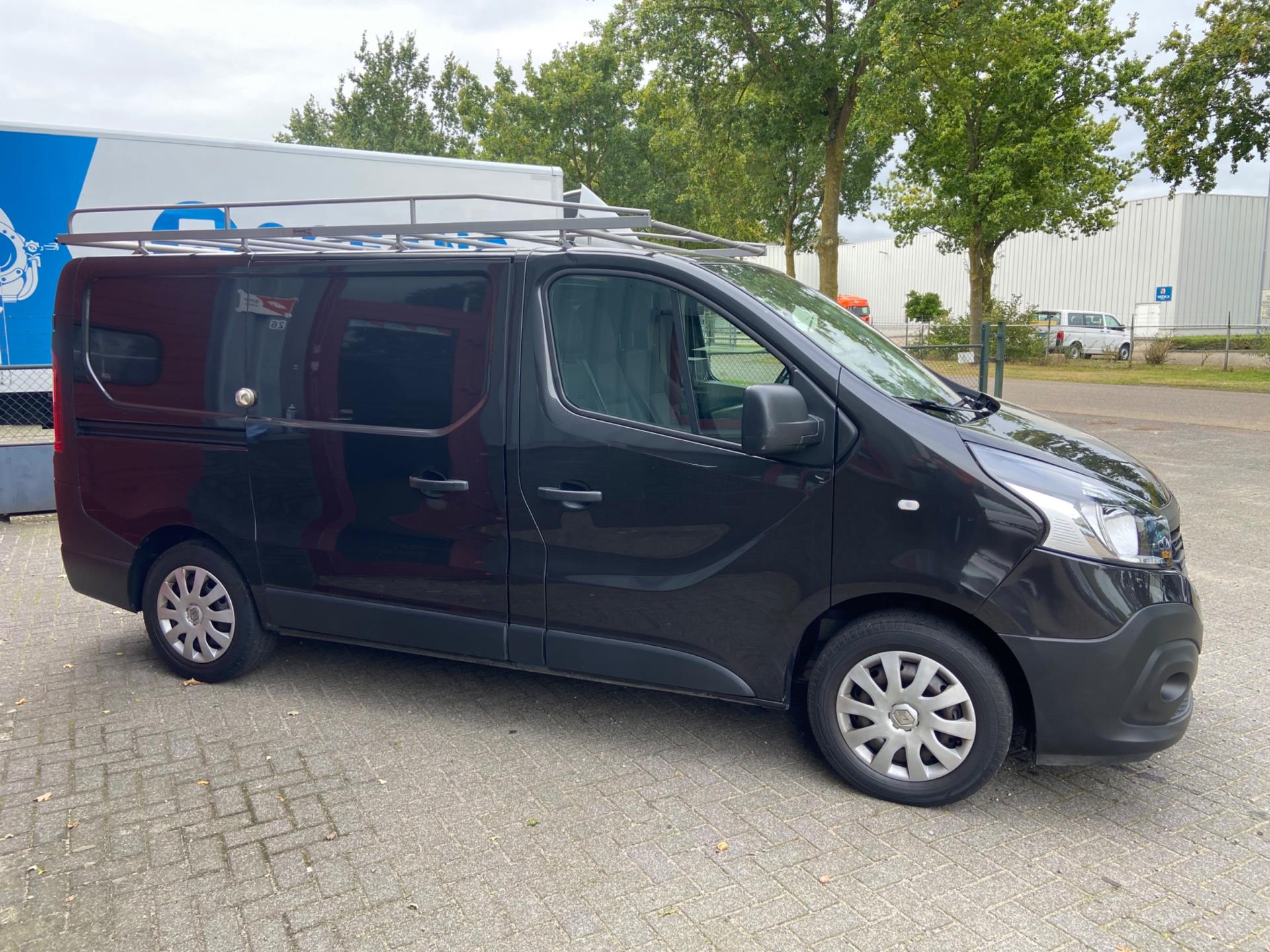 renault-trafic-image6.jpg