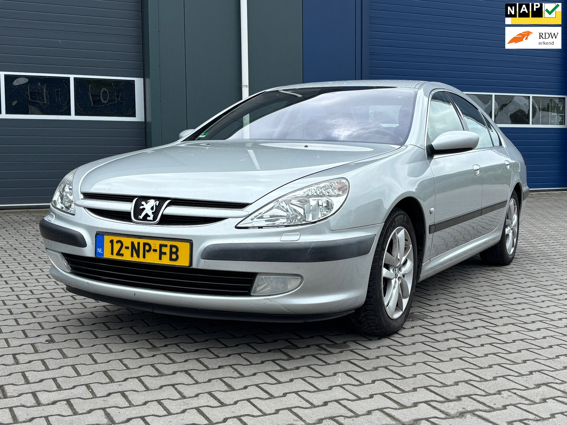 260051555/peugeot-607-image1.jpg
