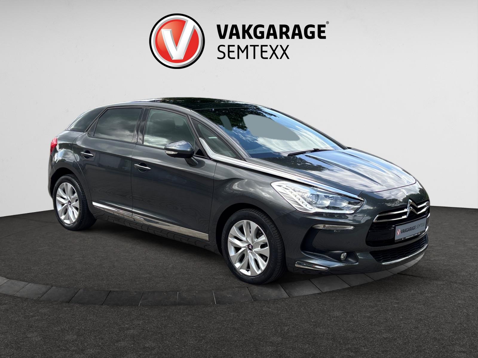 citroen-ds5-image10.jpg